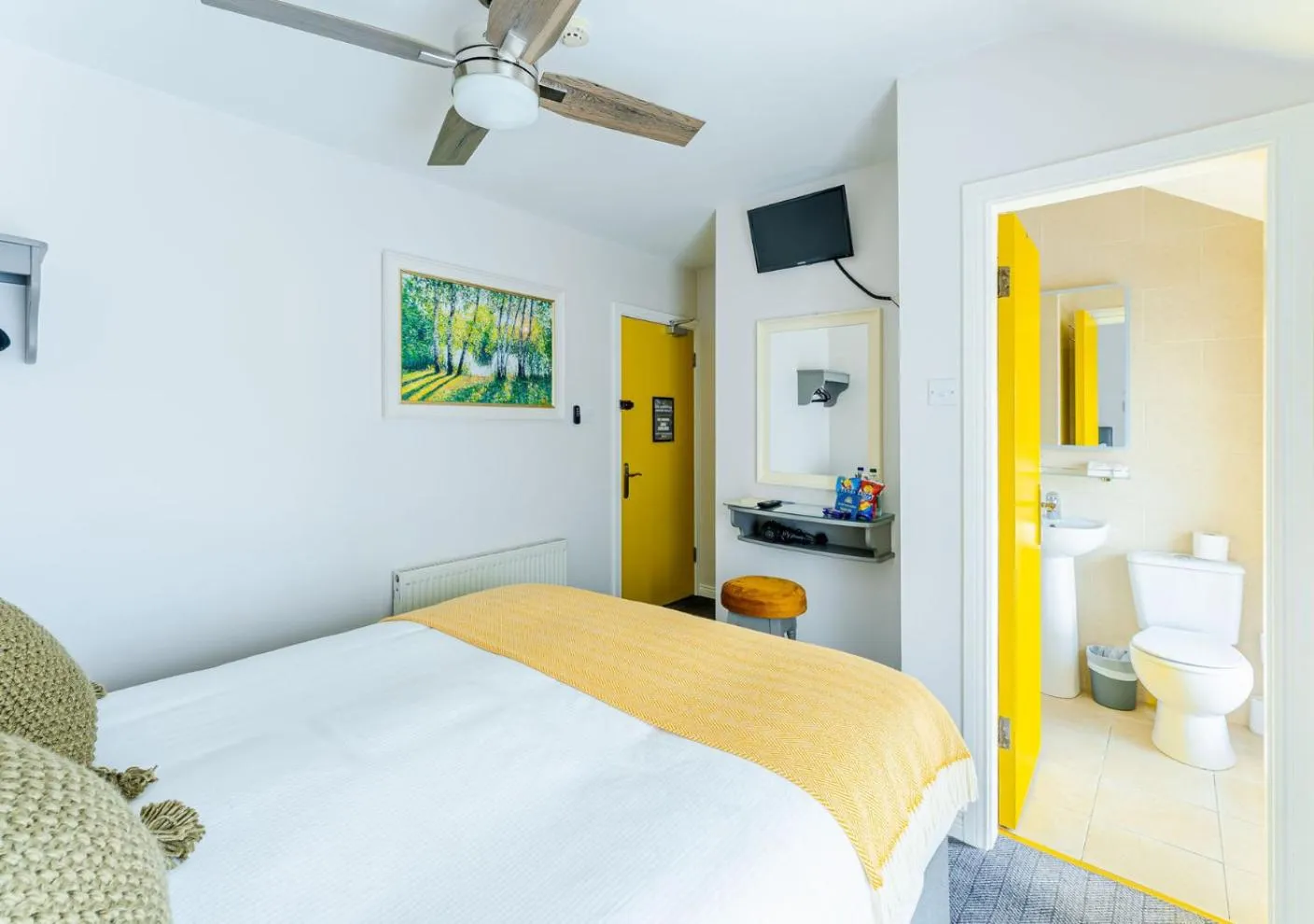 Bed in Dan Linehan's B&B