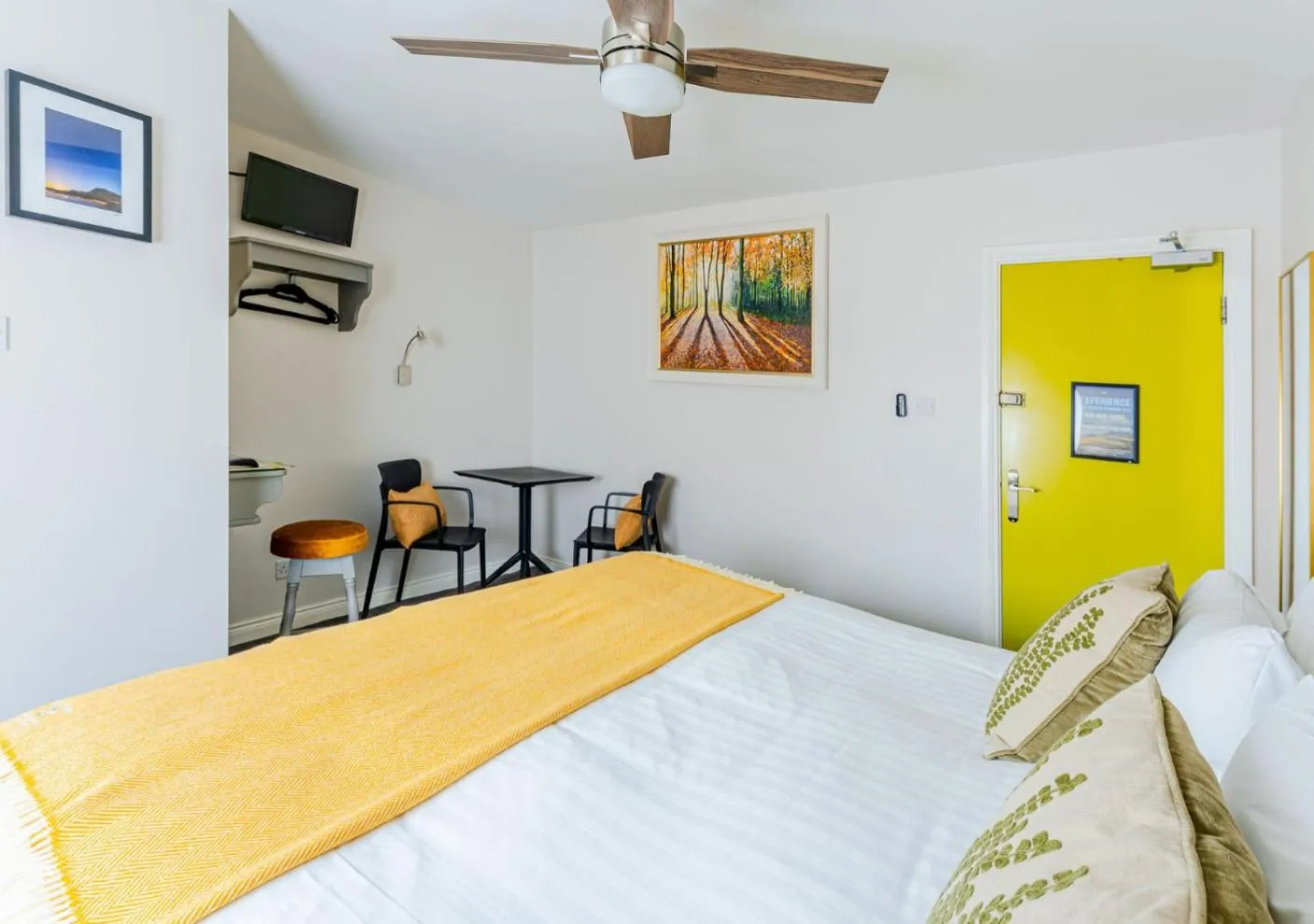 Bed in Dan Linehan's B&B