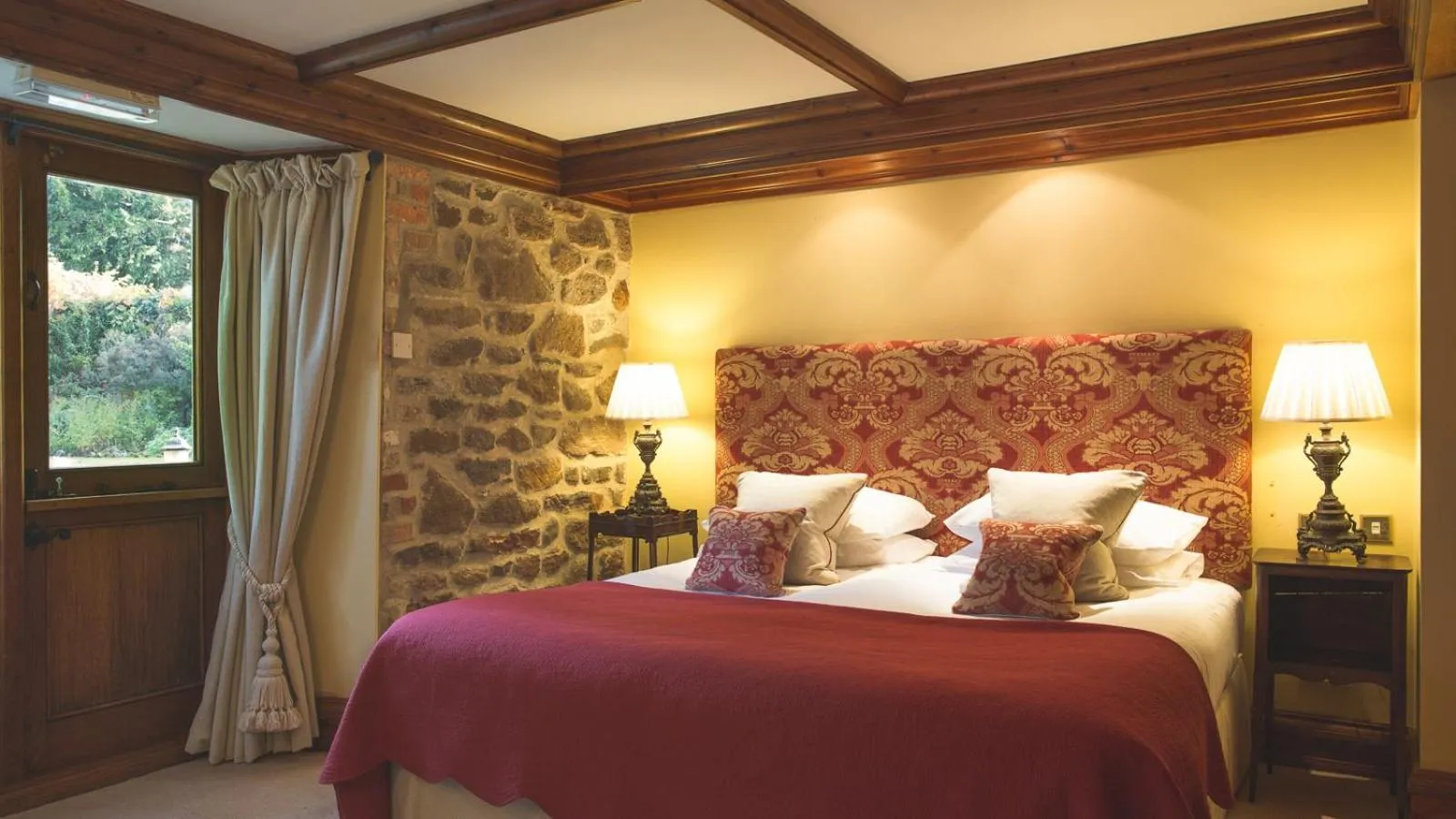 Bed in Priory Wareham