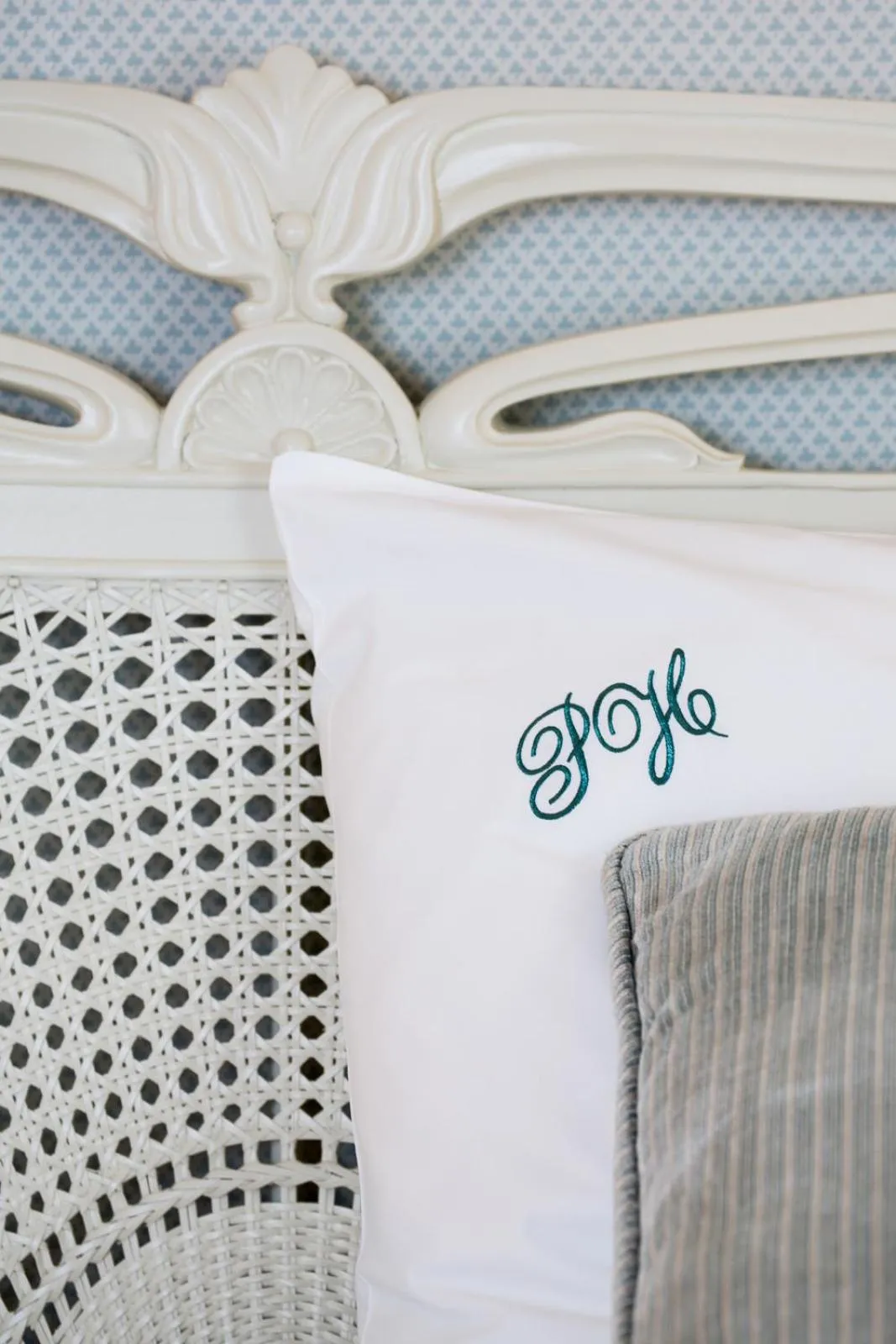 Bed in Priory Wareham