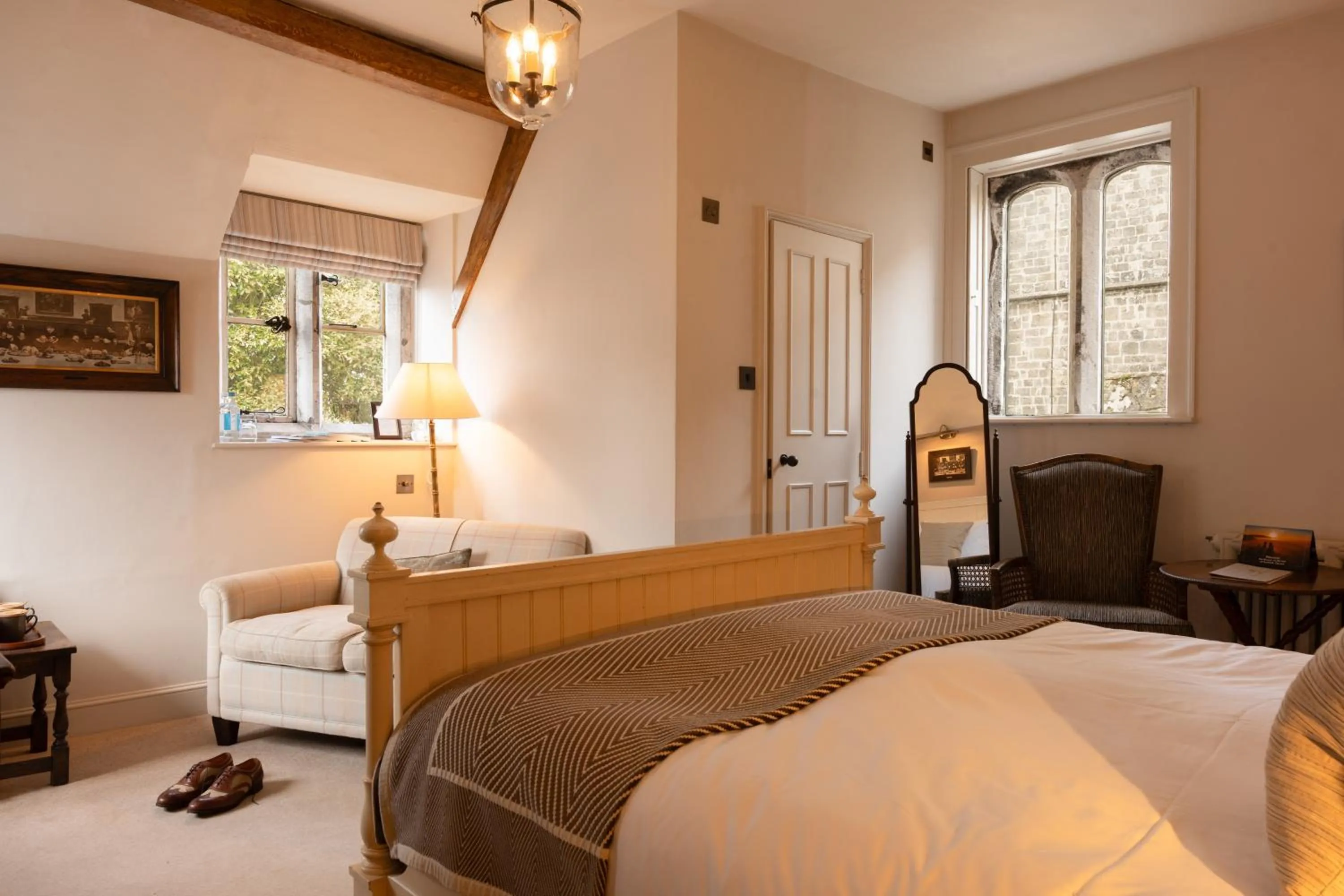 Bed in Priory Wareham