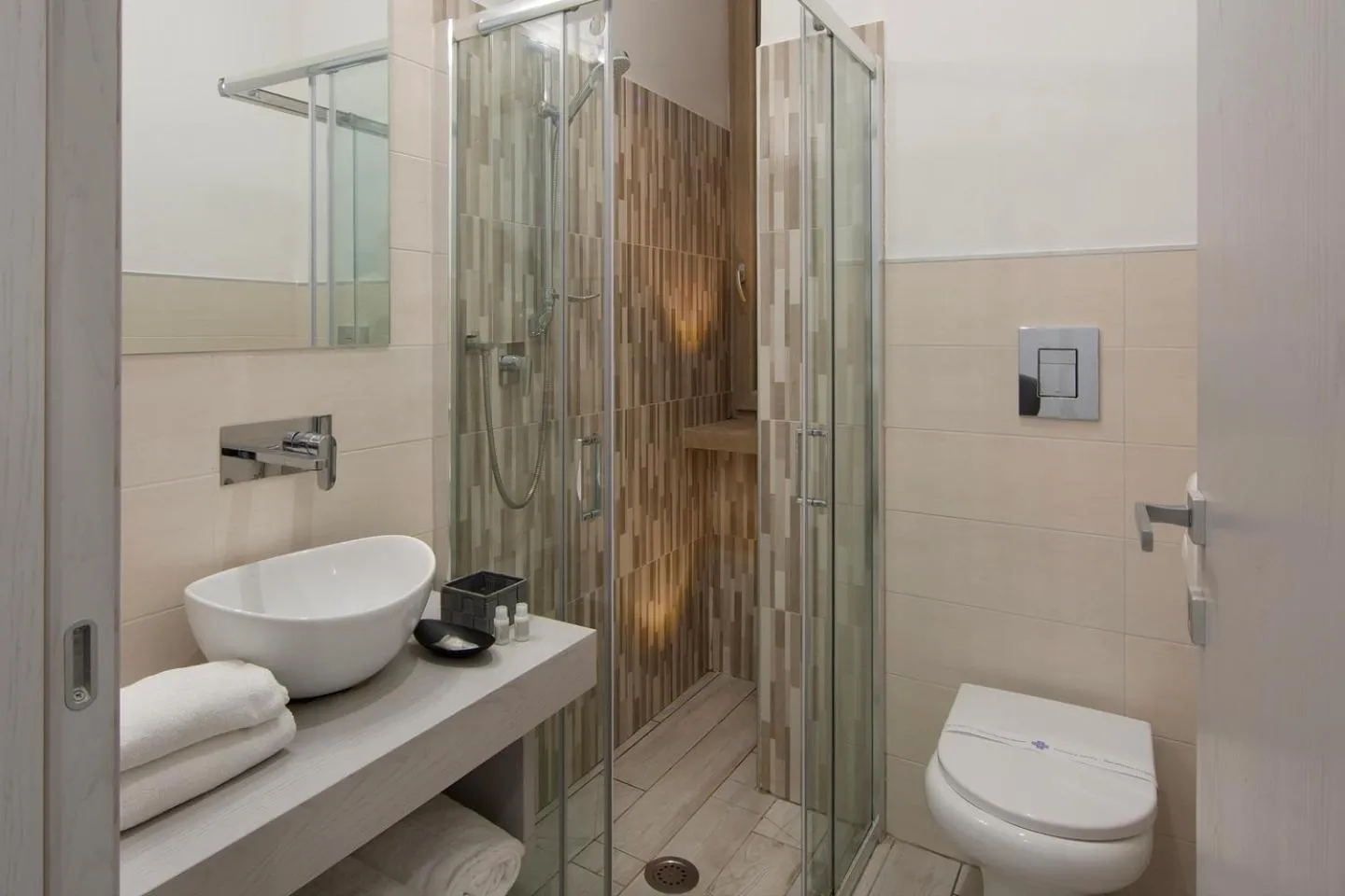 Bathroom in Residenza Suarez