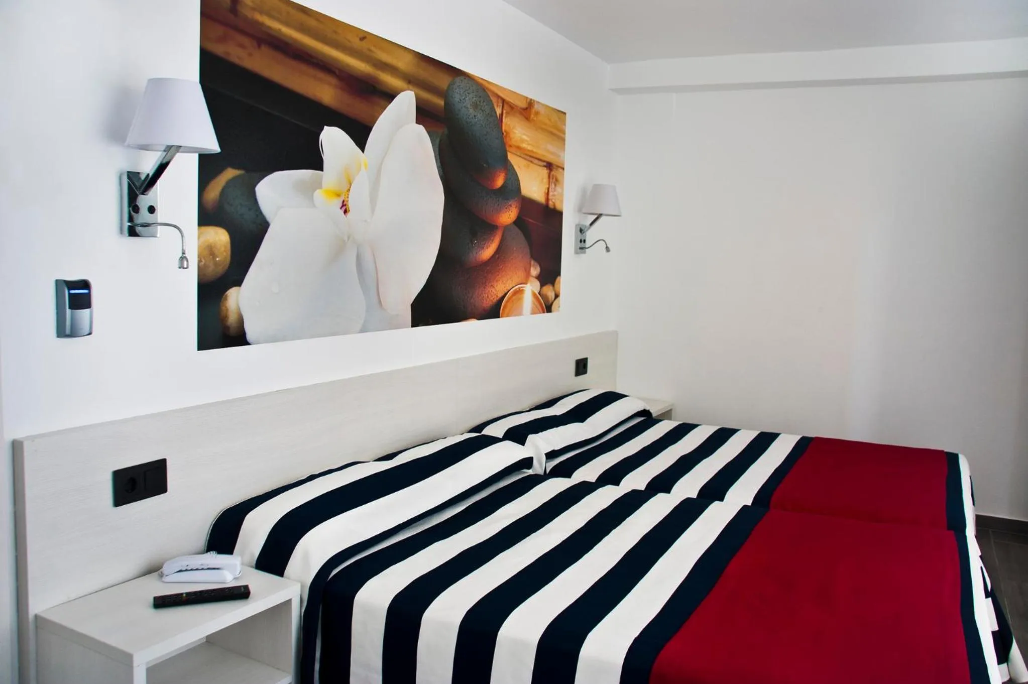 Photo of the whole room, Bed in Hotel Europa Splash & Spa