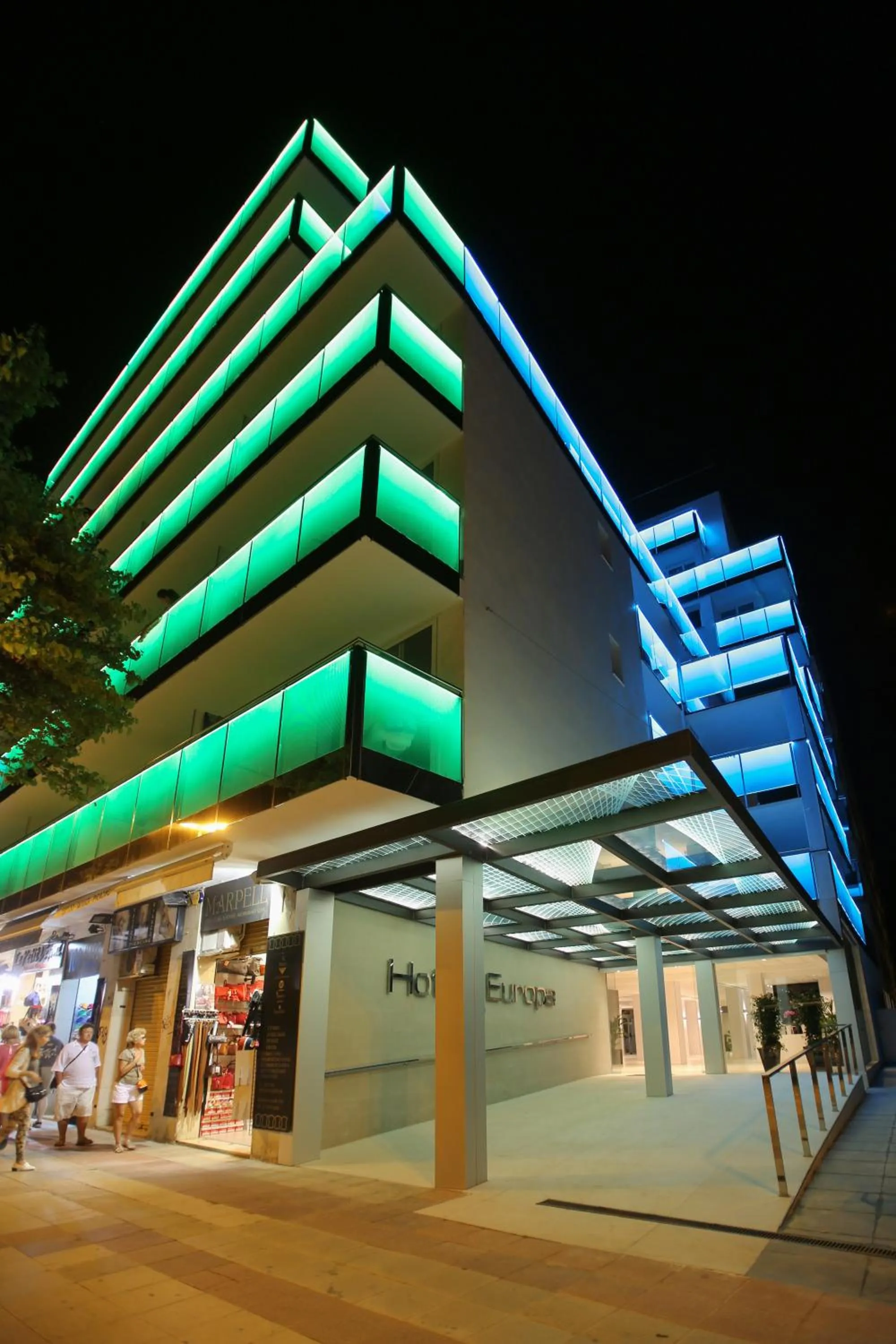 Facade/entrance in Hotel Europa Splash & Spa