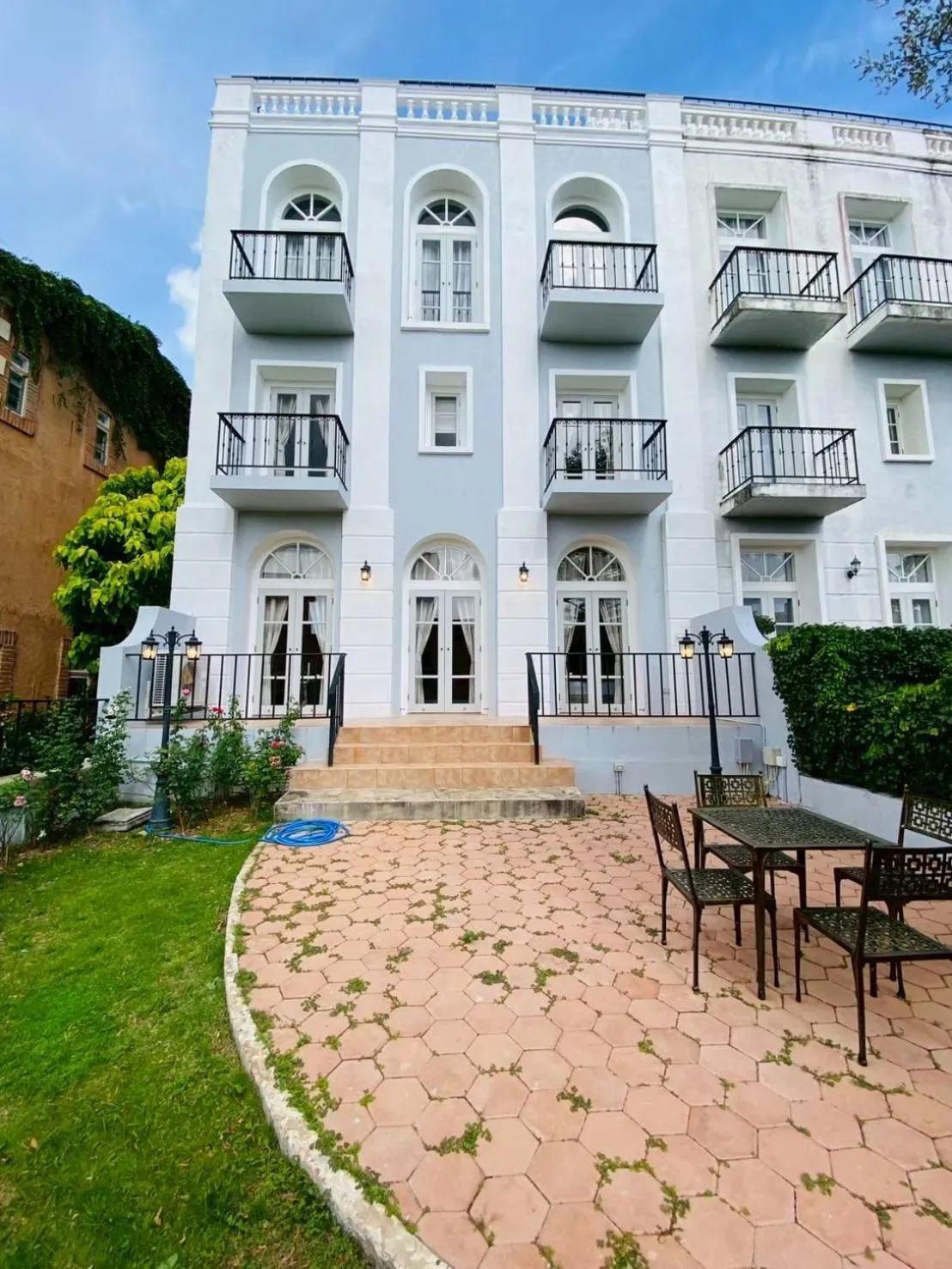 Villa Primo Eyrie Khaoyai near Toscana