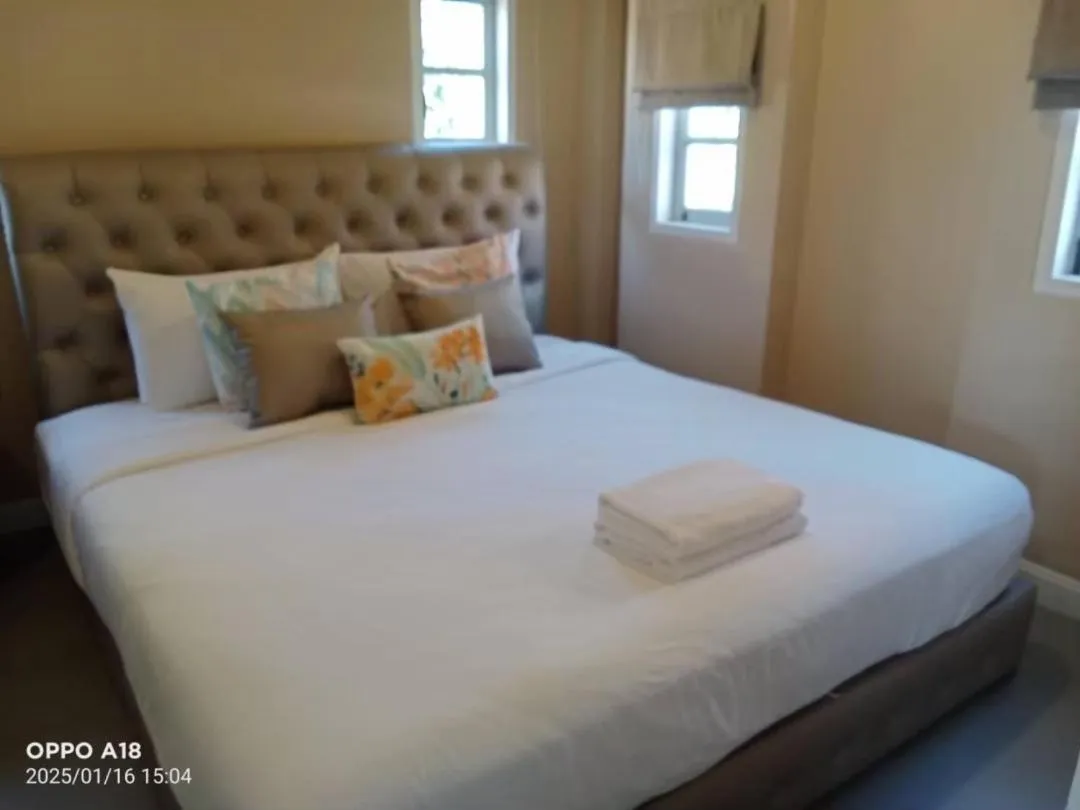 Bed in Villa Primo Eyrie Khaoyai near Toscana