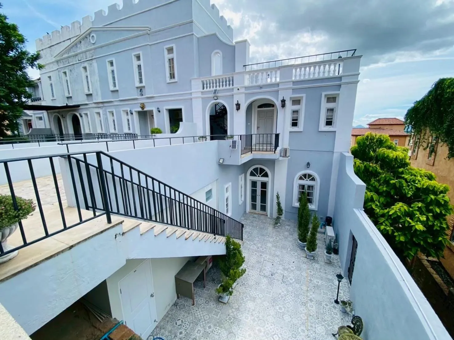 Villa Primo Eyrie Khaoyai near Toscana