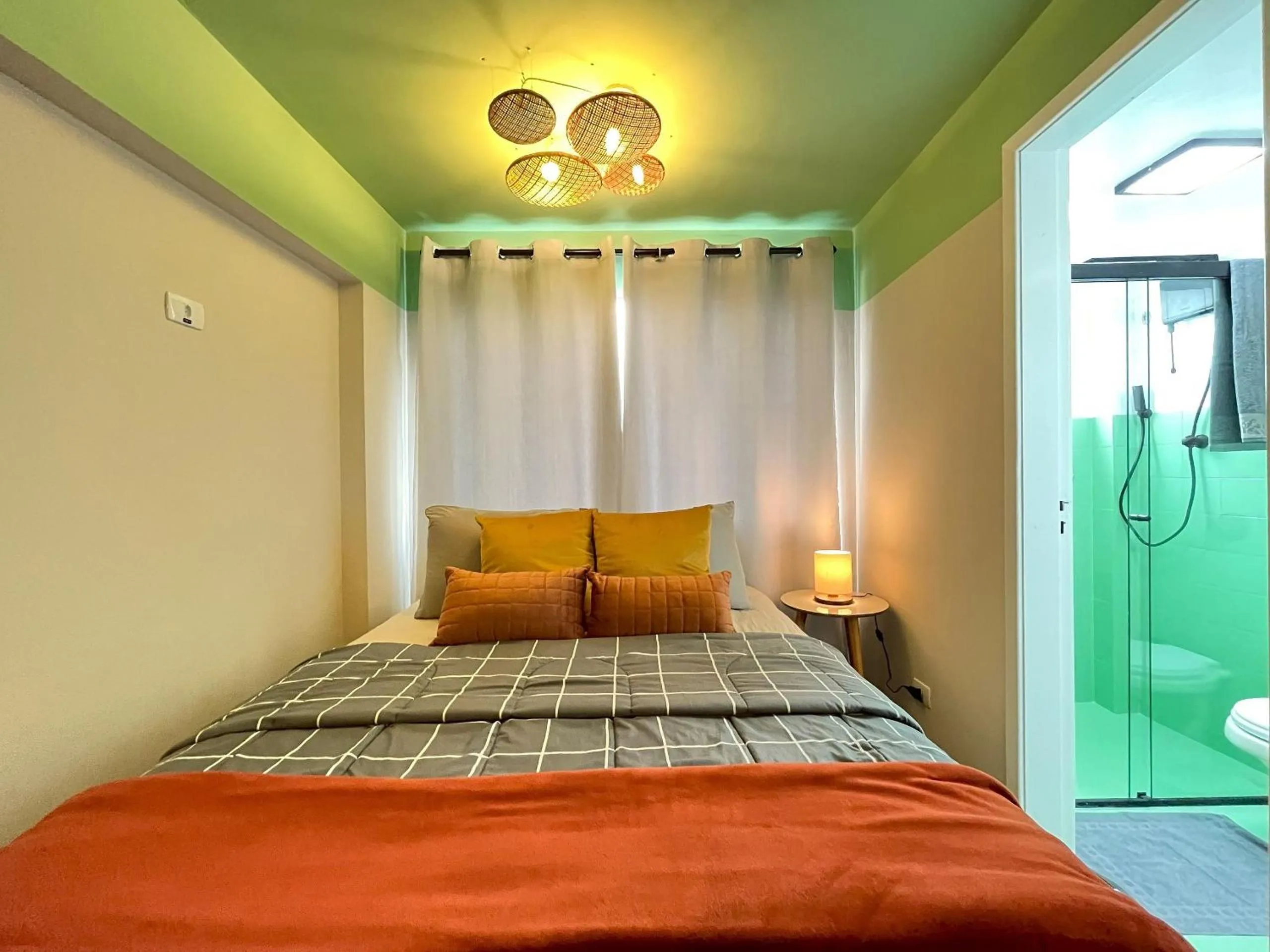 Photo of the whole room, Bed in Excelente apartamento no centro de Curitiba