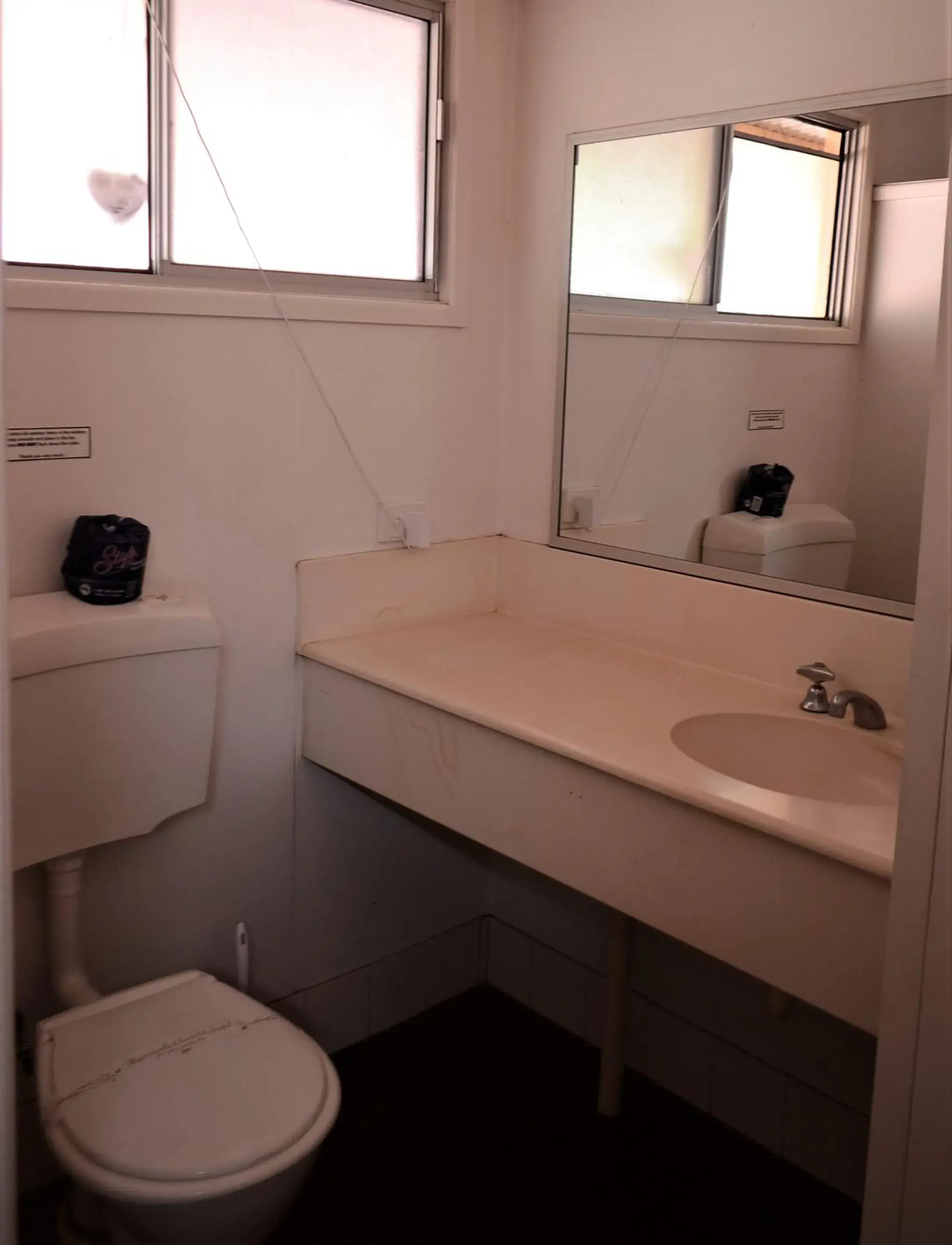 Triple Room in Ironbark Inn Triple Room in Ironbark Inn