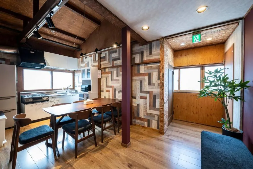 Dining area in YADOt Inn OTARU