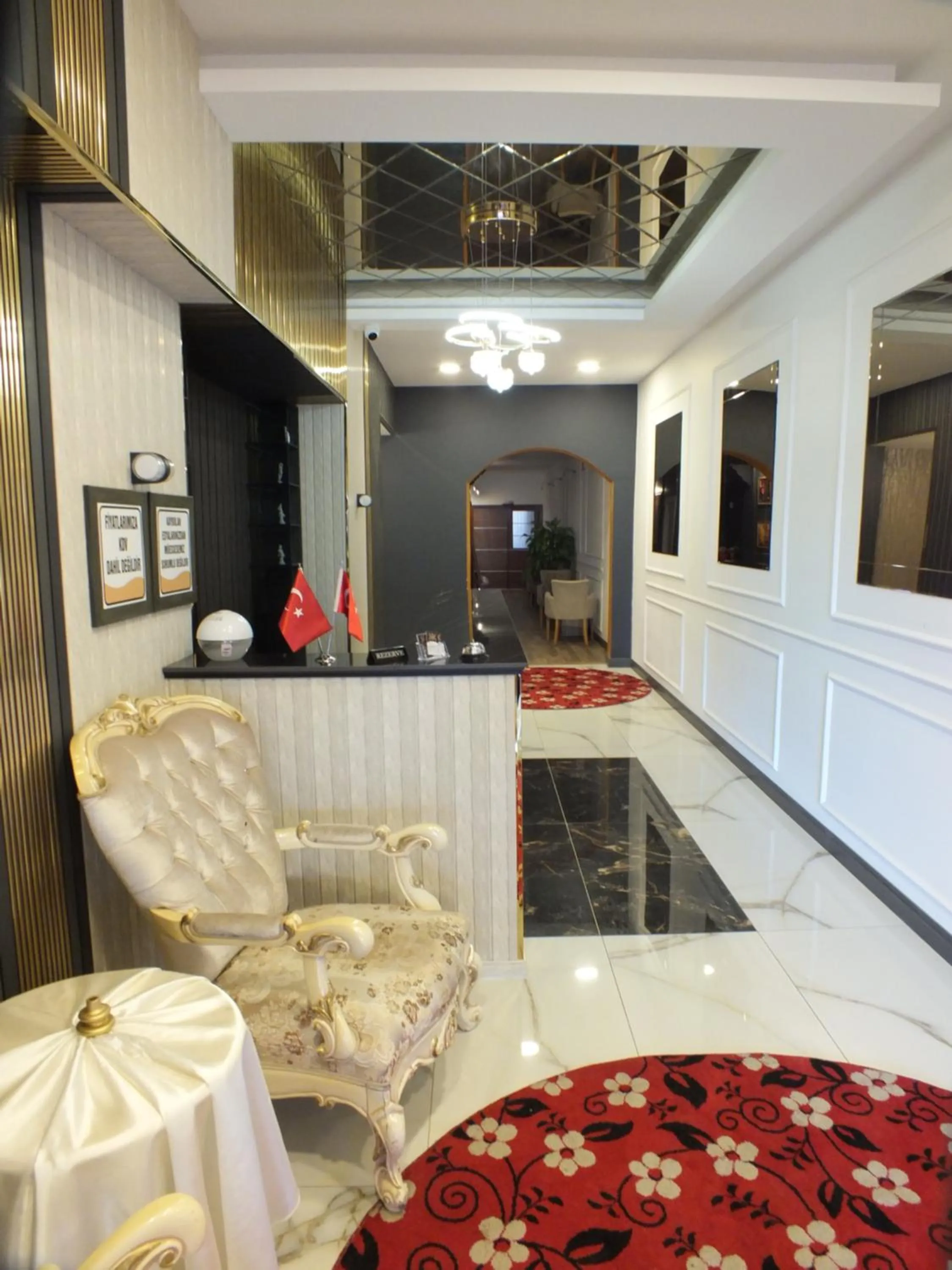 Lobby or reception in ÇANKAYA SUIT HOTEL
