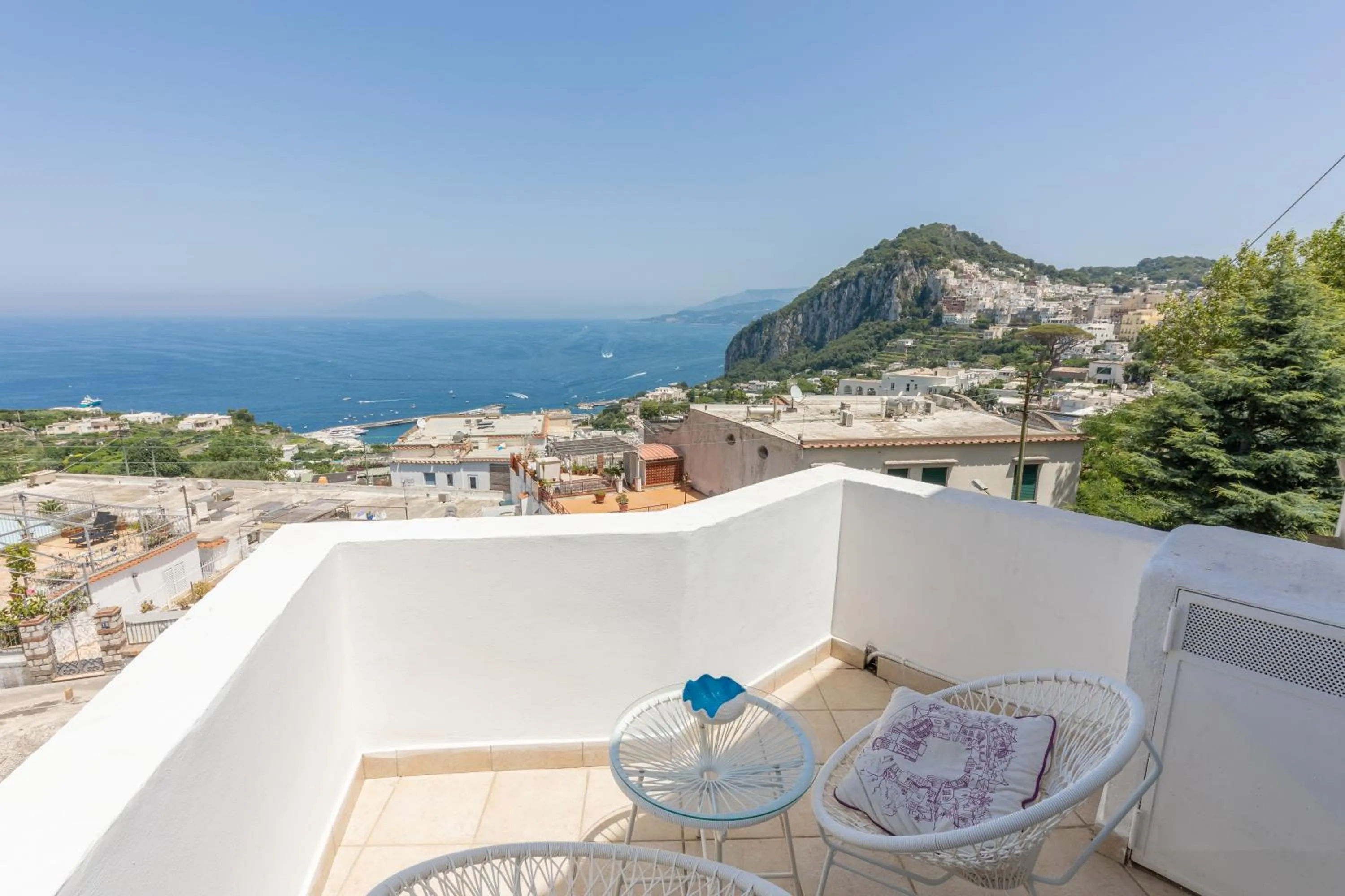 Balcony/Terrace in Villa La Pergola Capri