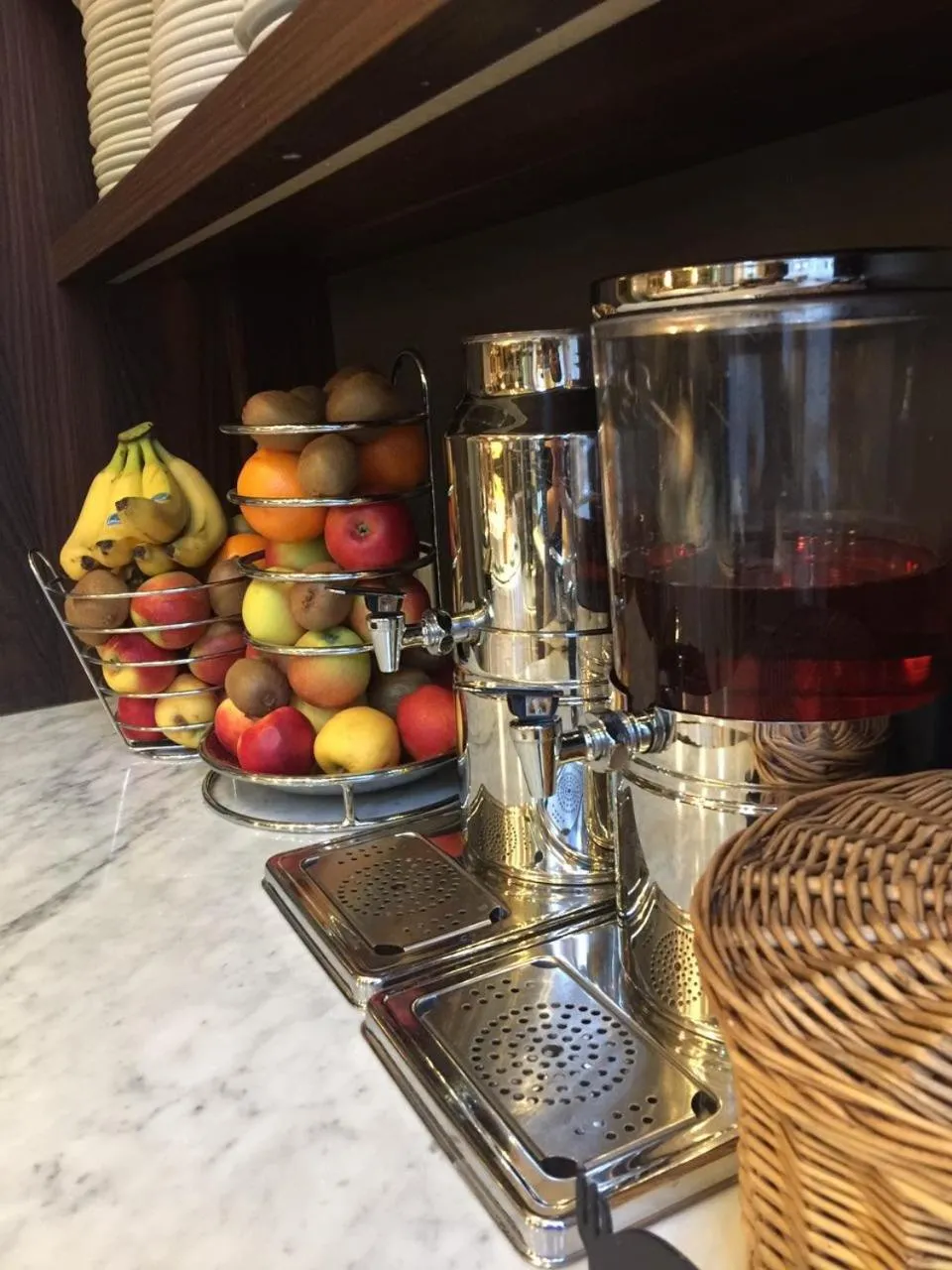 Continental breakfast in Apple Inn Hotel