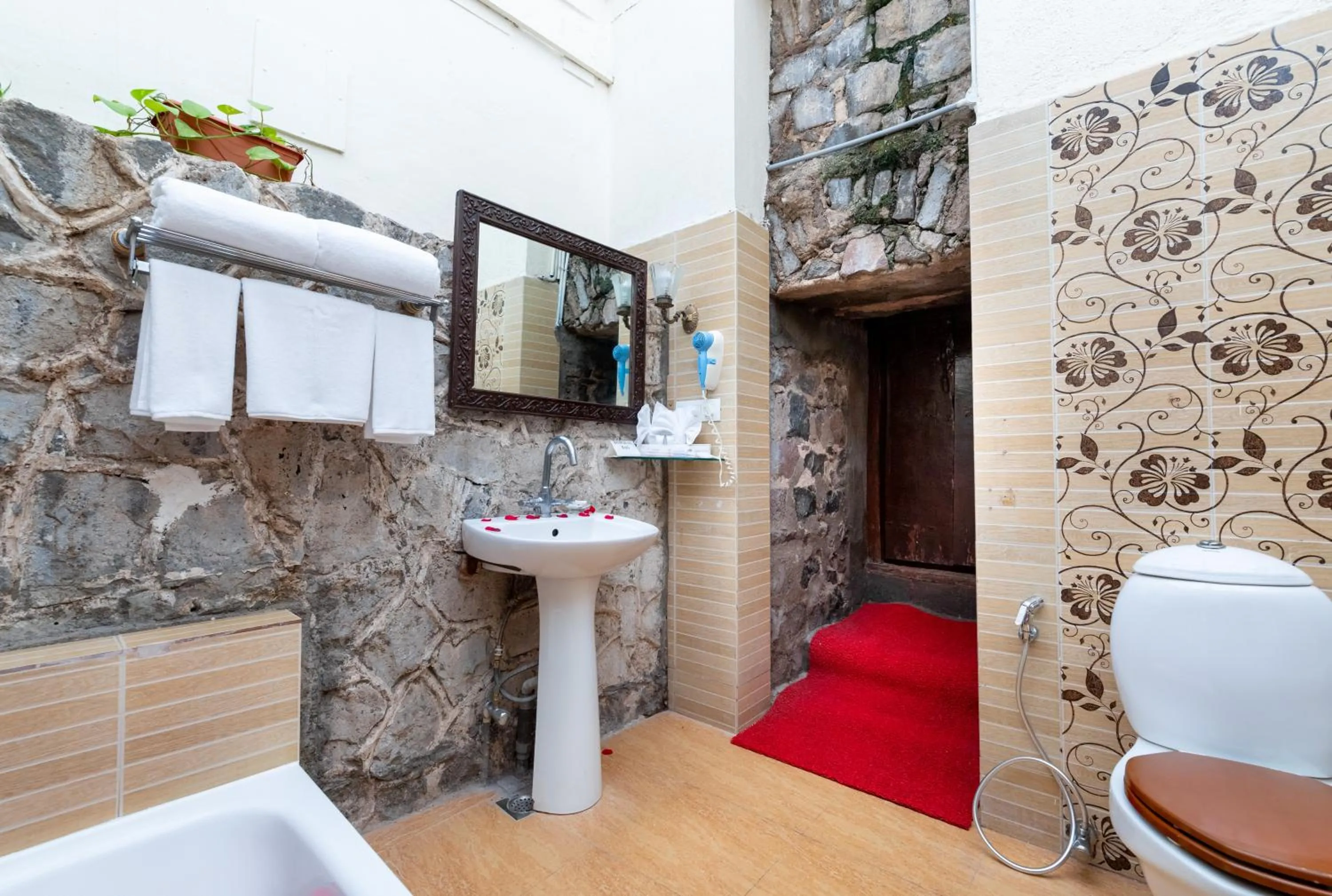 Toilet in Fort JadhavGADH -A GADH Heritage Hotel