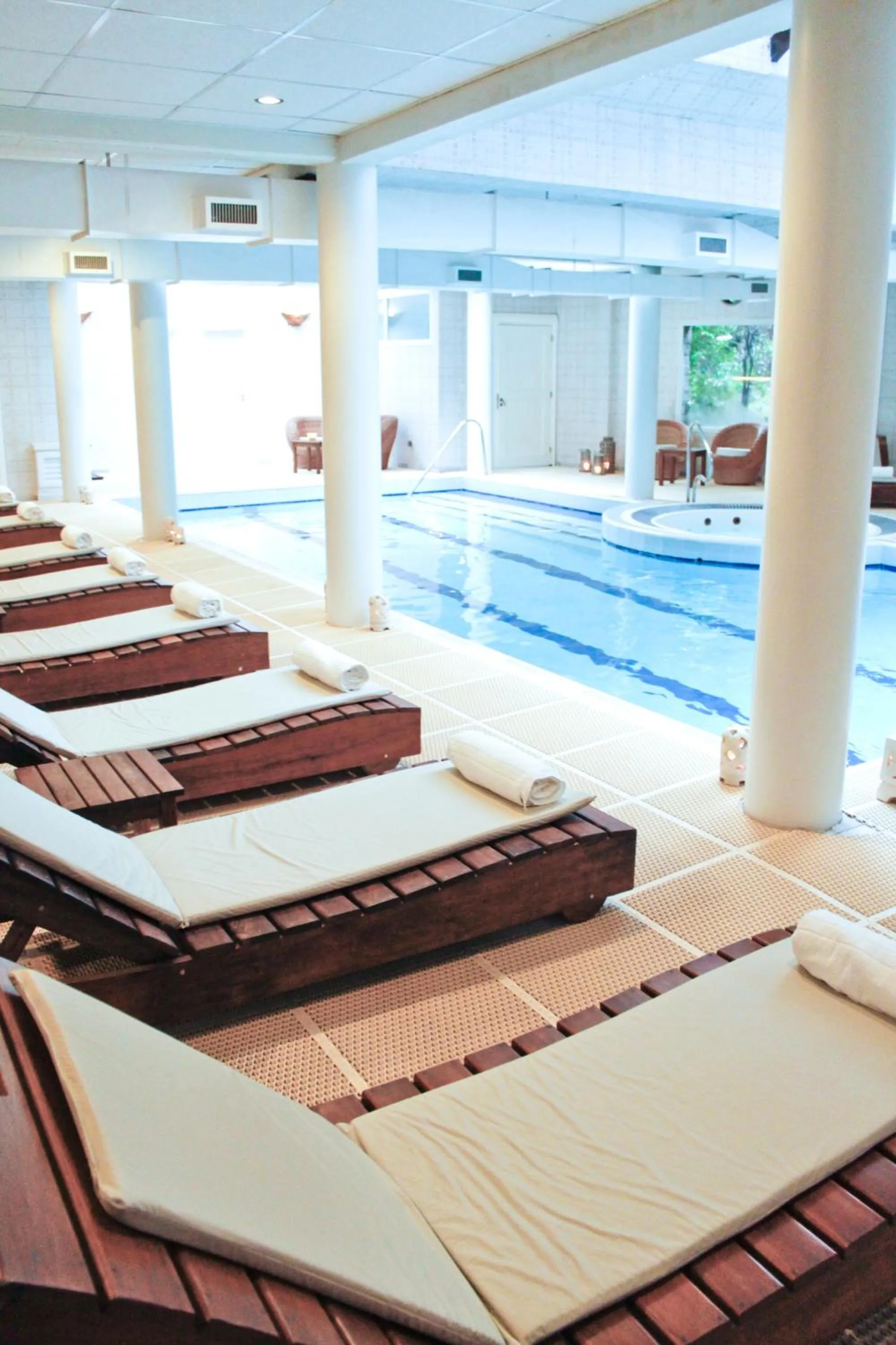 Swimming pool in Carilo Village Apart Hotel & Spa