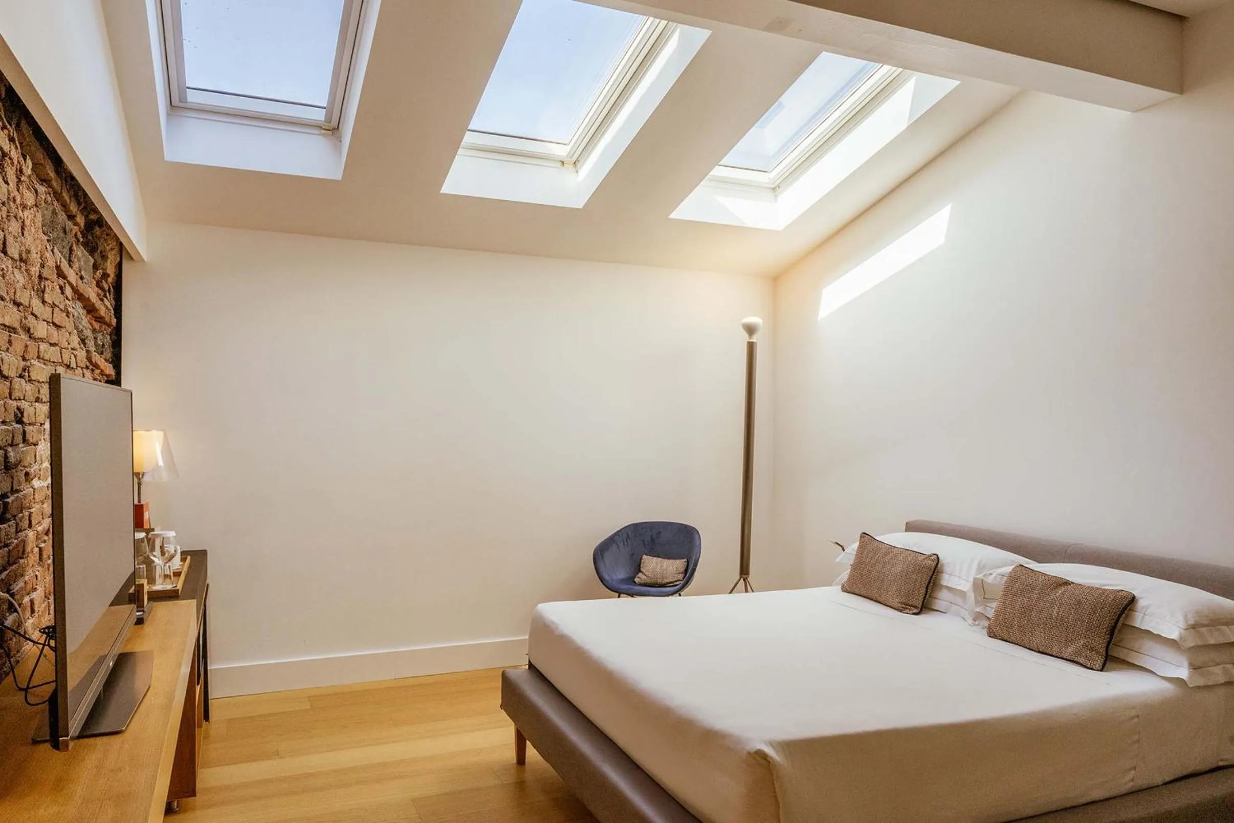 Bedroom, Bed in Habitat Boutique Hotel