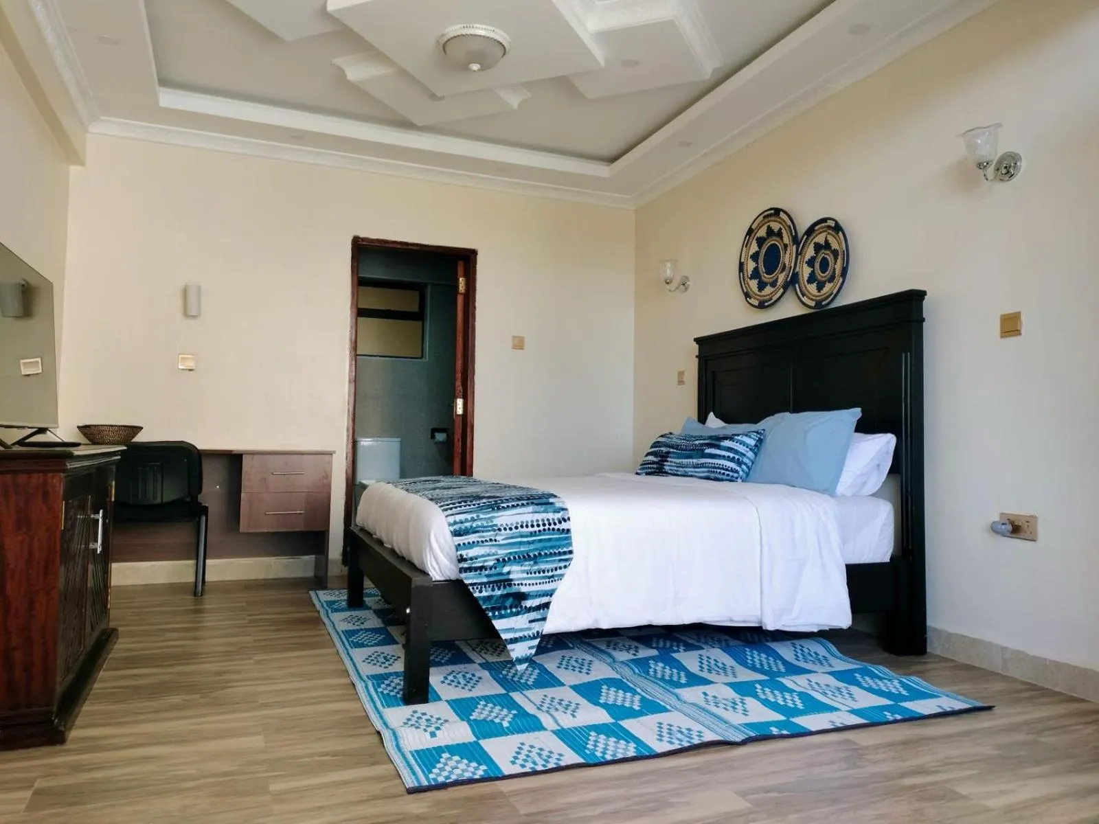 Bedroom, Bed in Park Place Hotel