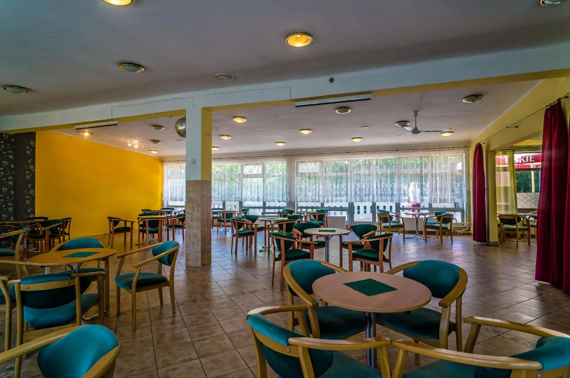 Communal lounge/ TV room in OW Eden