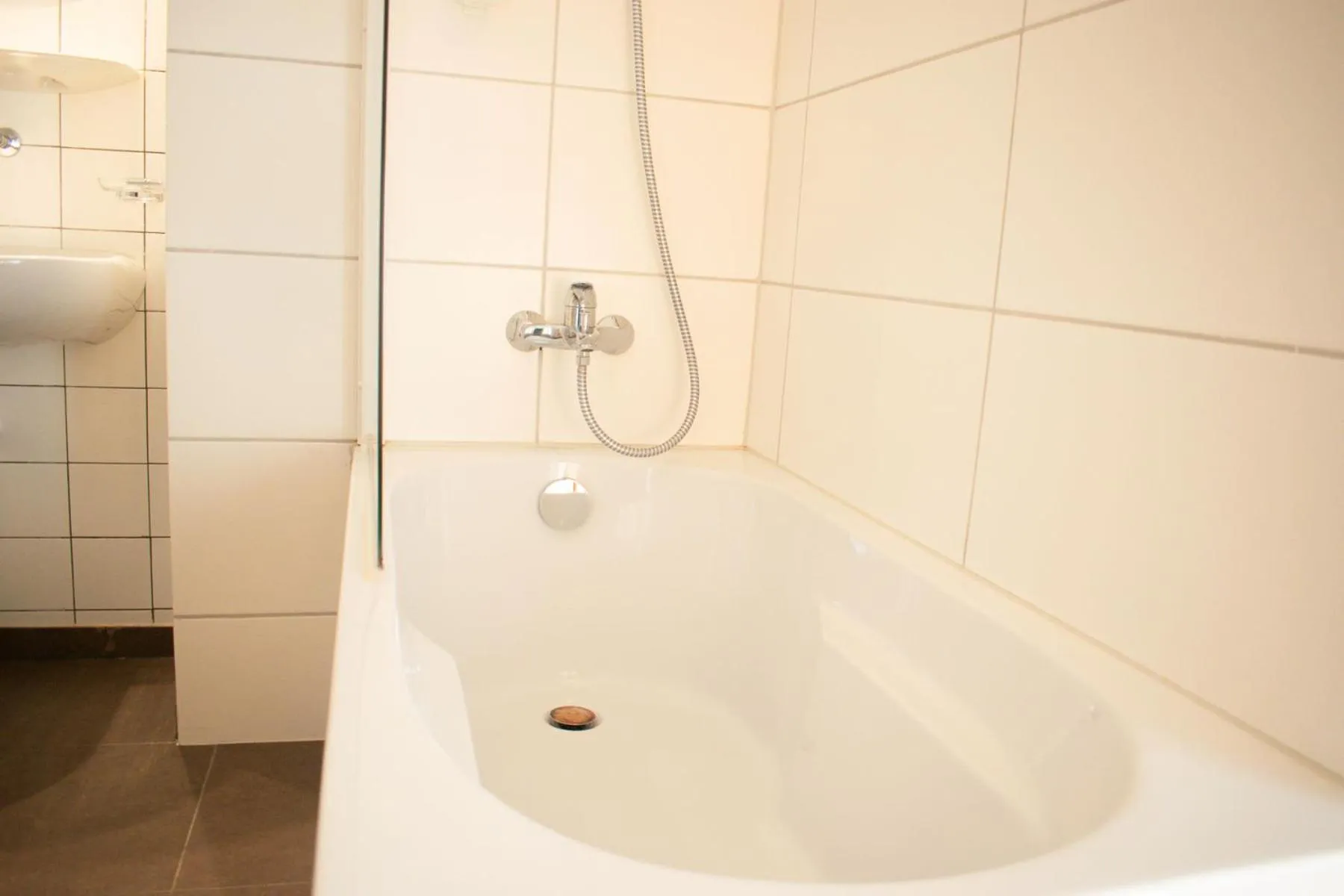 Bathroom in Hotel Malixerhof