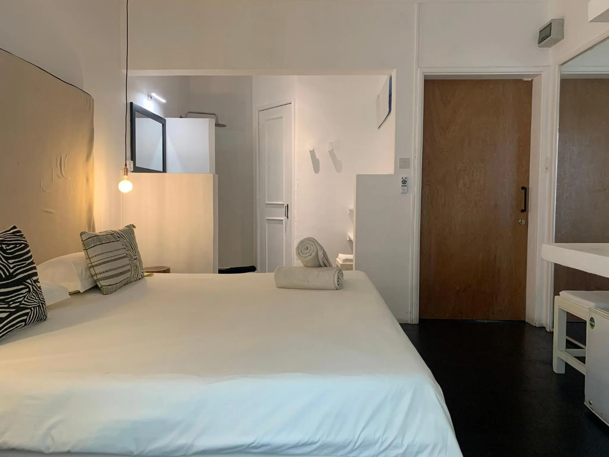 Bedroom, Bed in Cosy Guest House Sous le Badamier