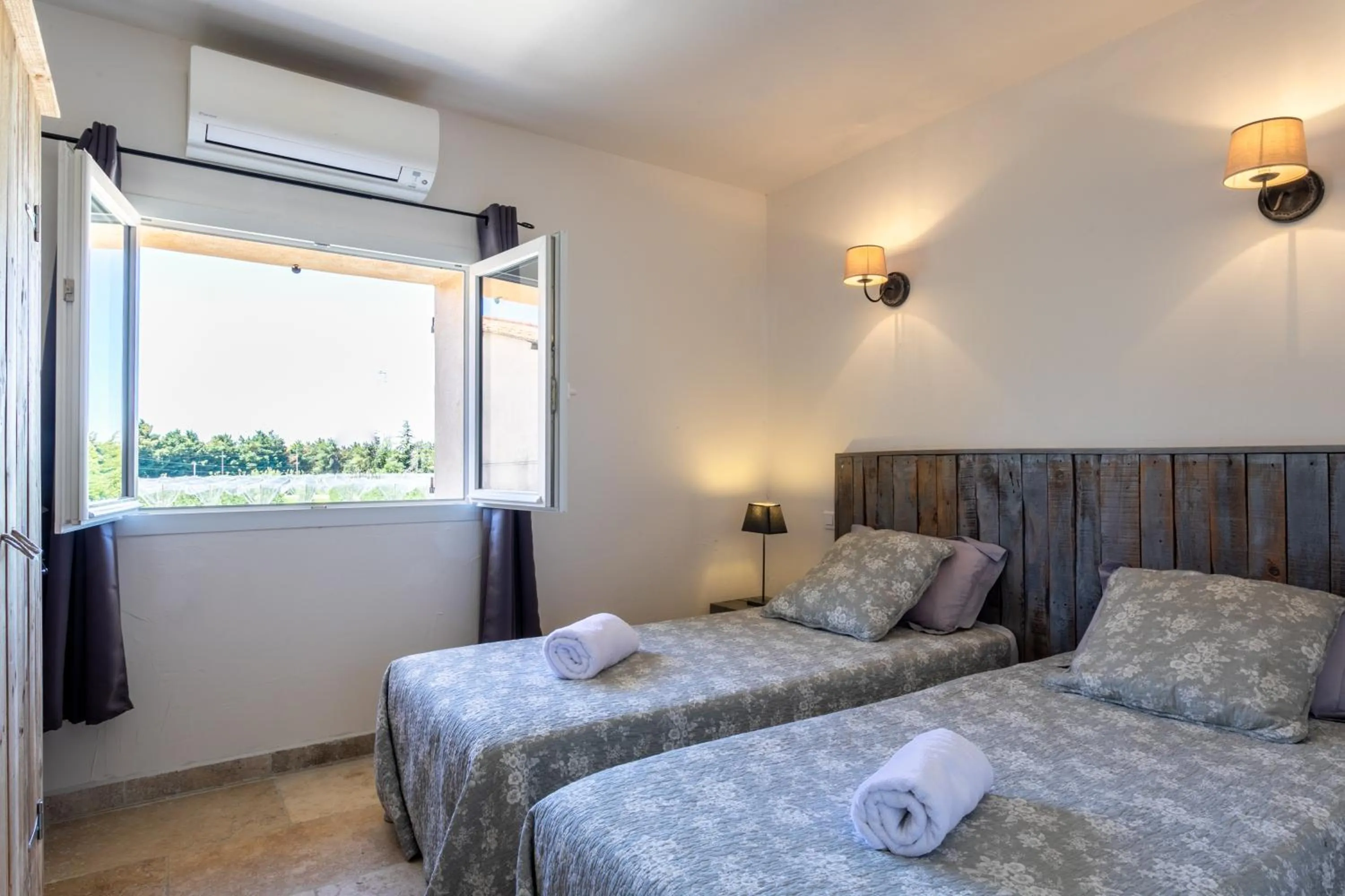 Bed in Mas Saint Julien