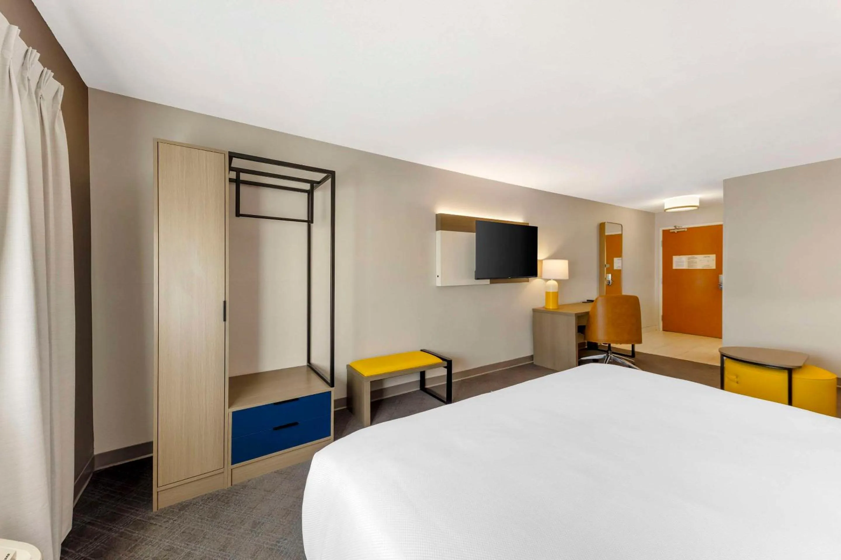 Bedroom, Bed in Comfort Inn & Suites Oklahoma City North - Quail Springs