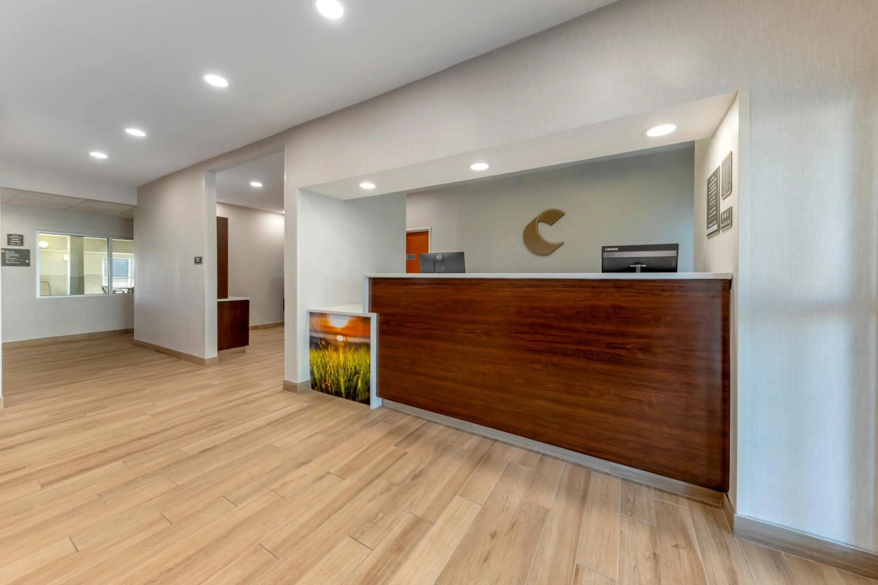 Lobby or reception in Comfort Inn & Suites Oklahoma City North - Quail Springs