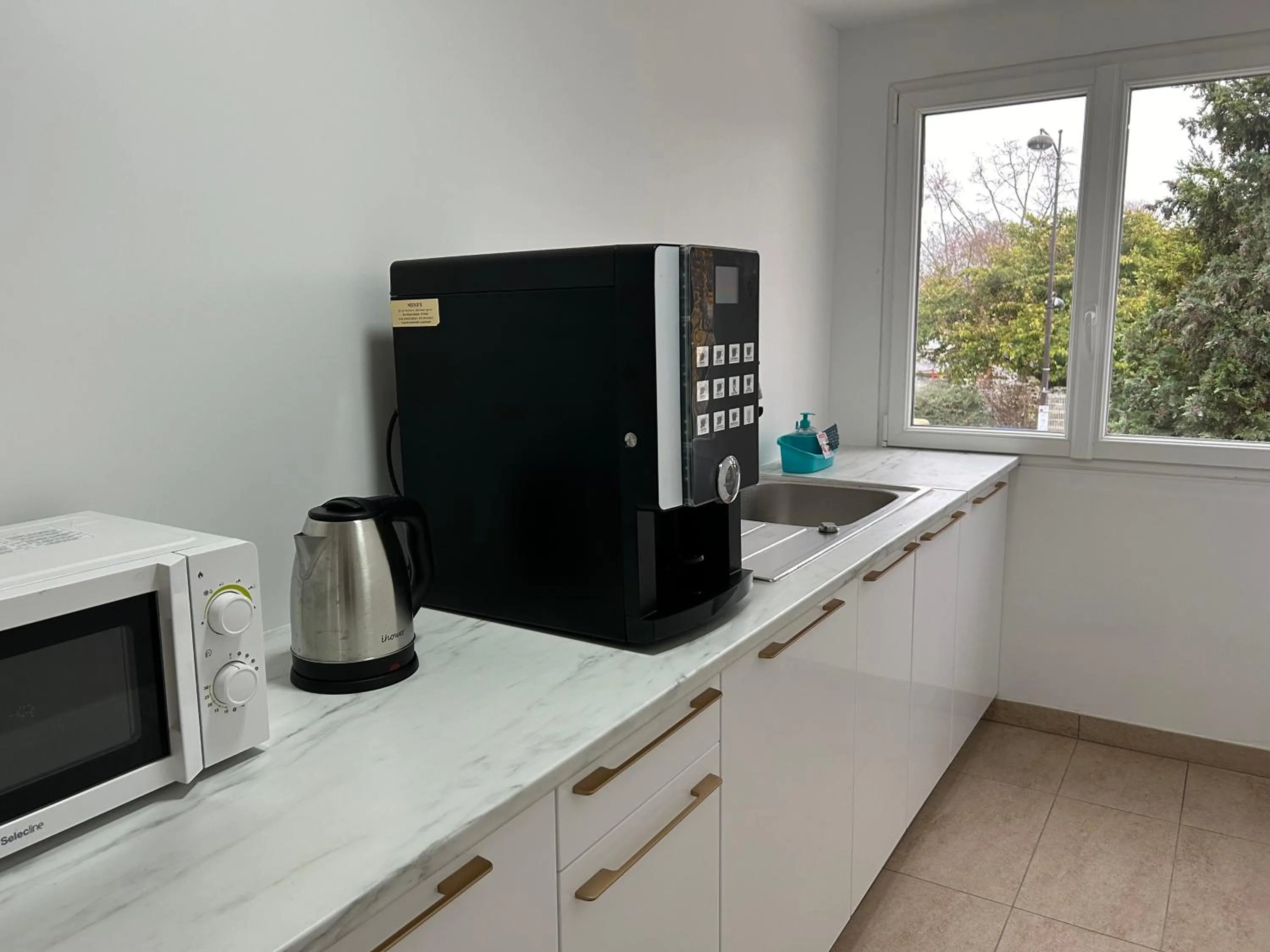 Coffee/tea facilities in KoalaWakeup