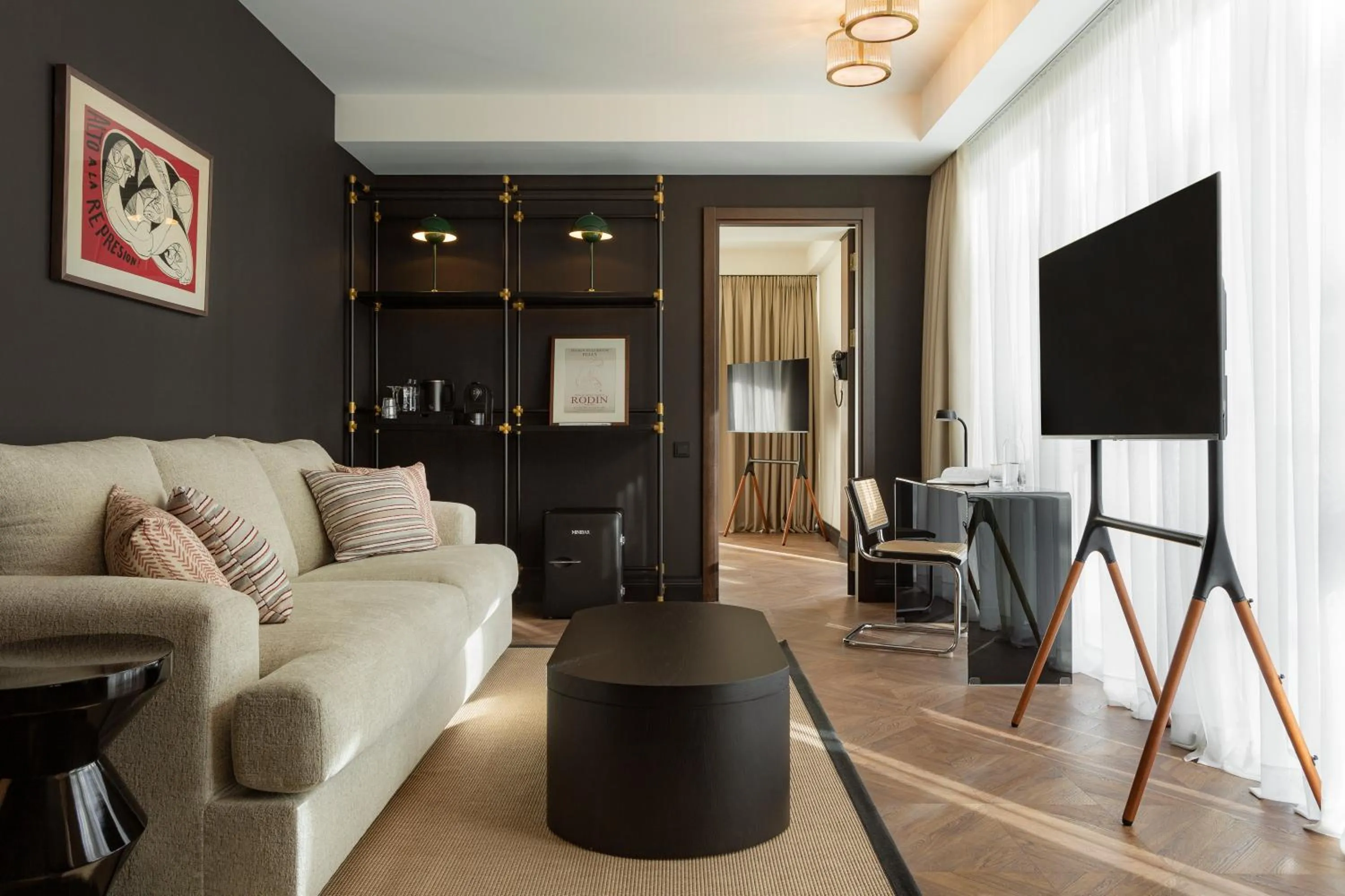 TV and multimedia in Artizan - Design Hotel