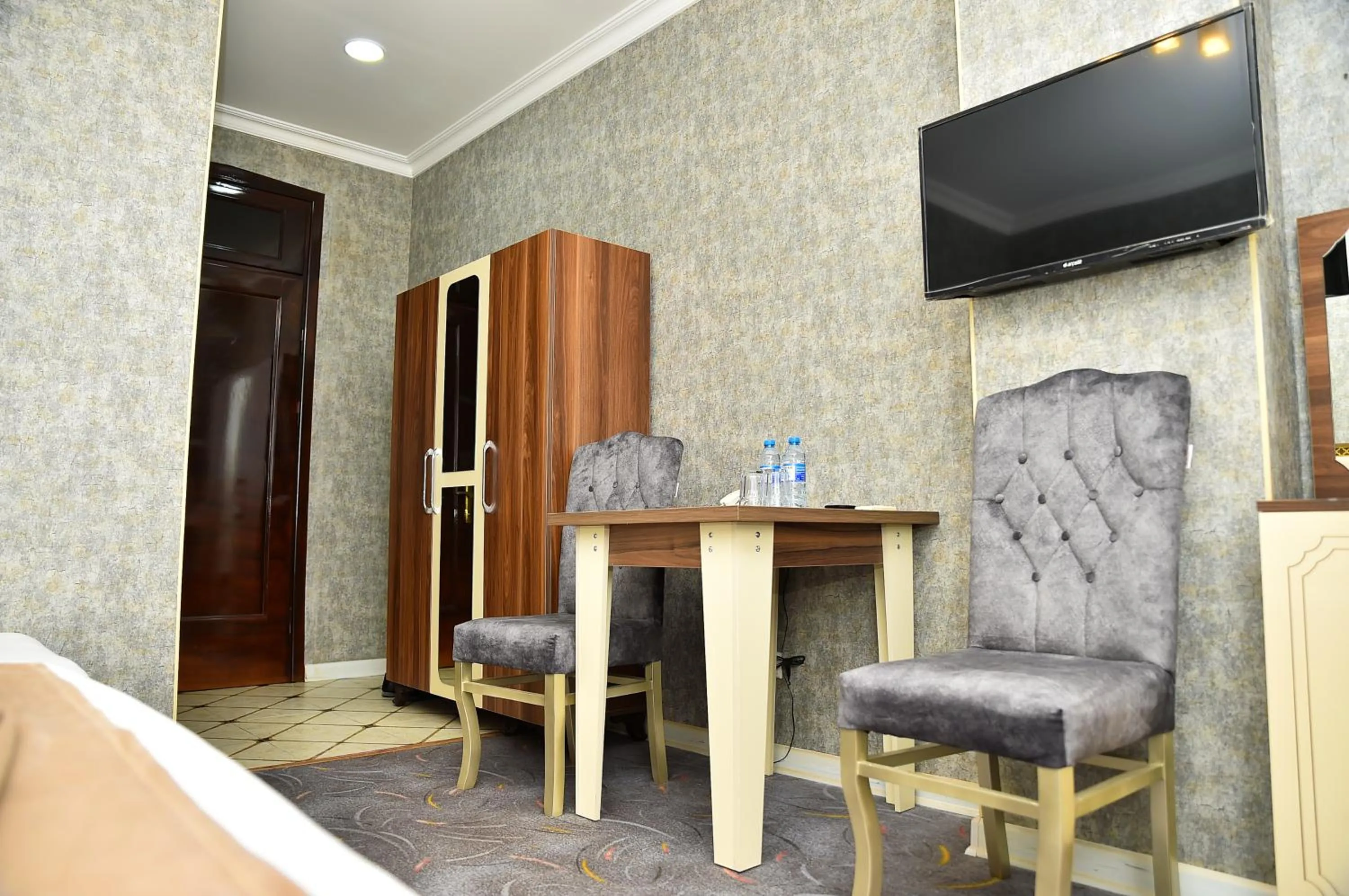 hair dresser in Boulevard Rigs Boutique Hotel