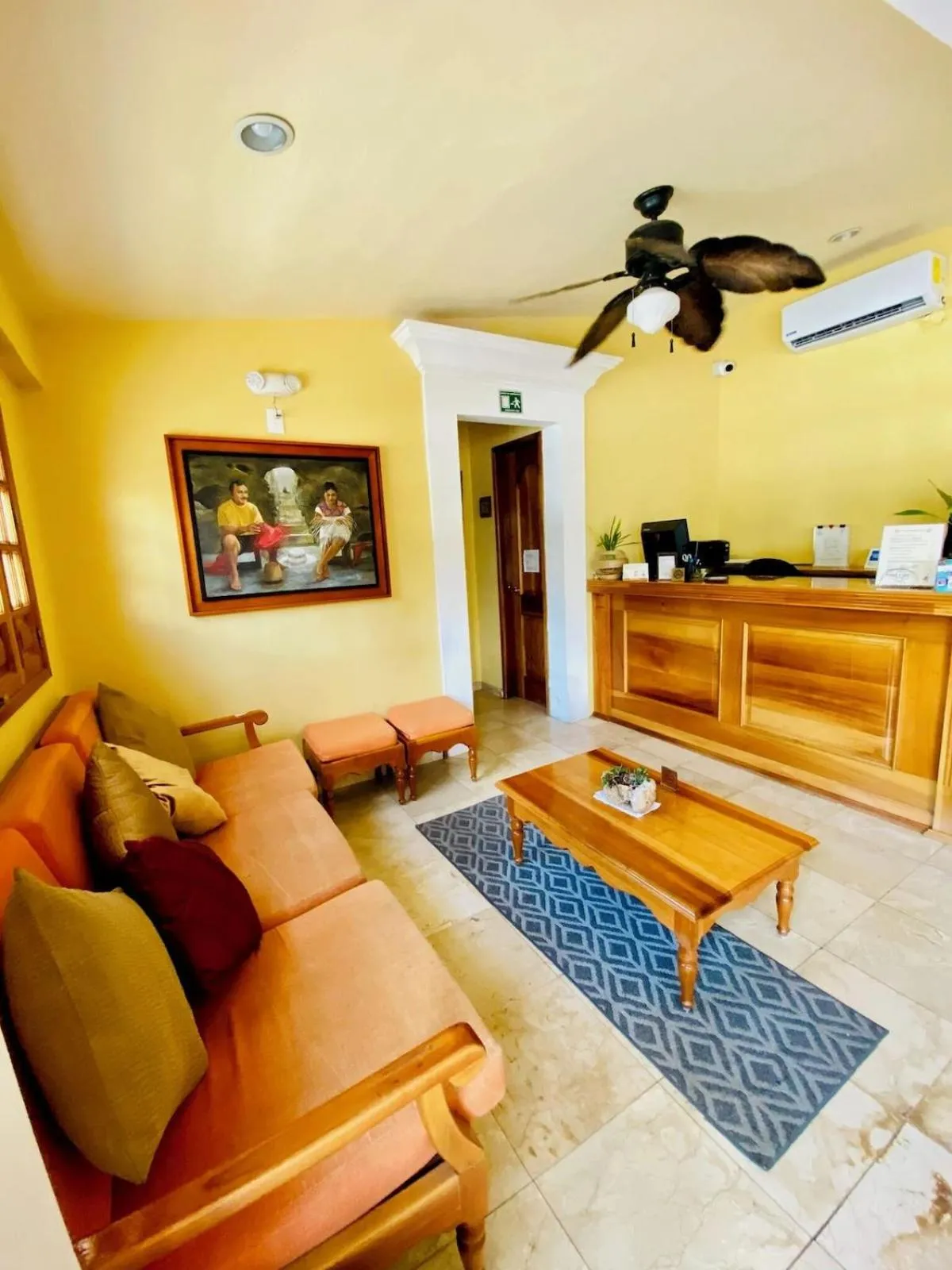 Lobby or reception in Cancun International Suites