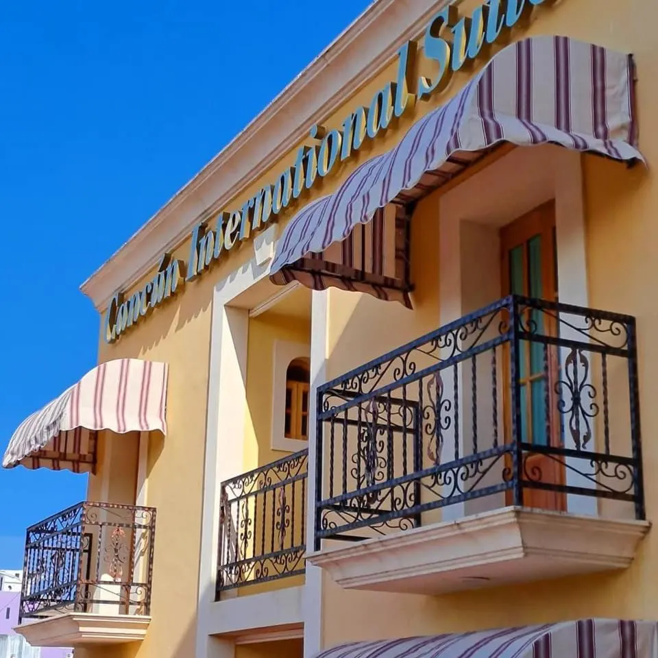 Cancun International Suites
