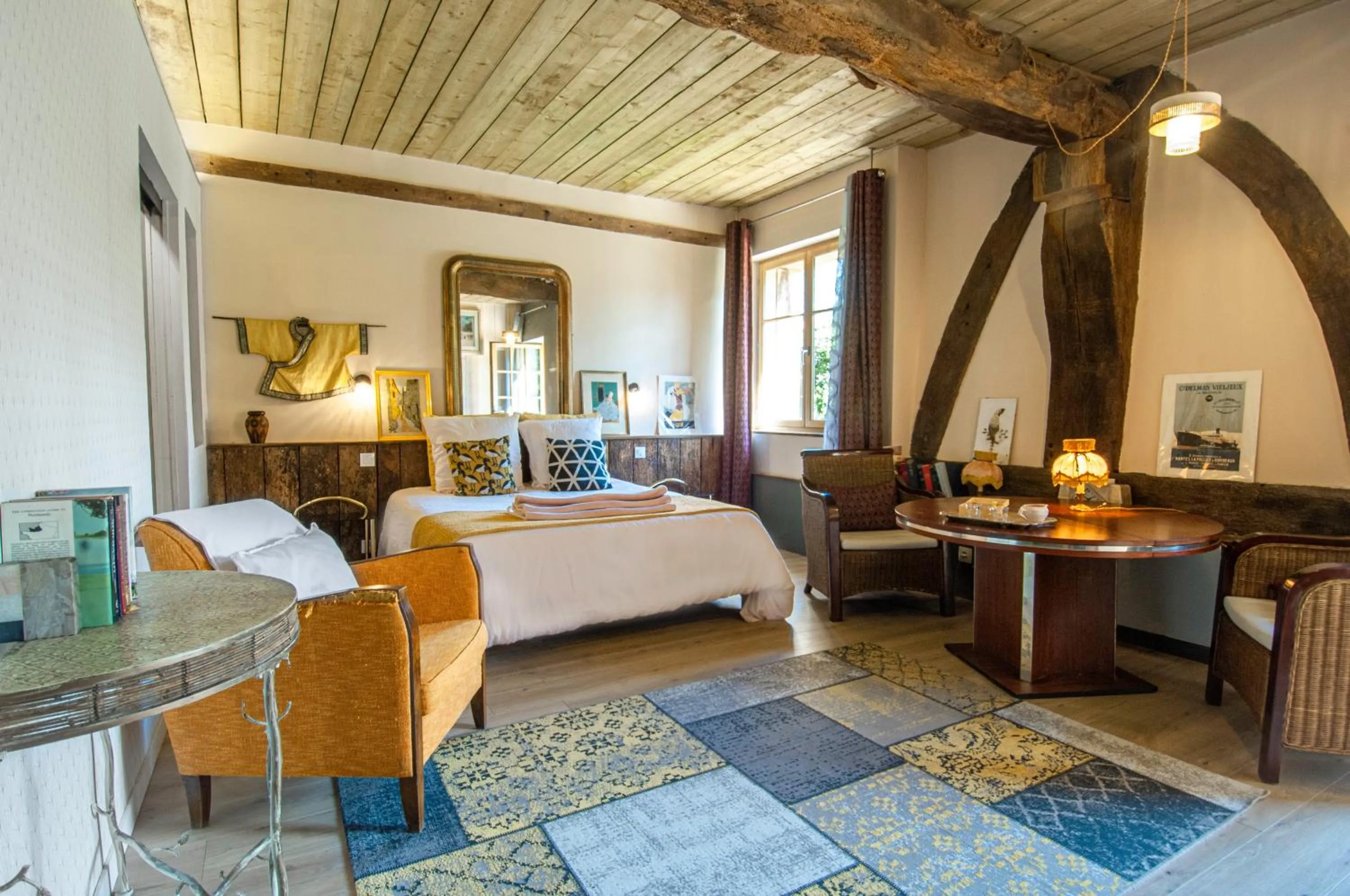 Bedroom, Bed in Domaine du Lieu des Brocs - Country Club