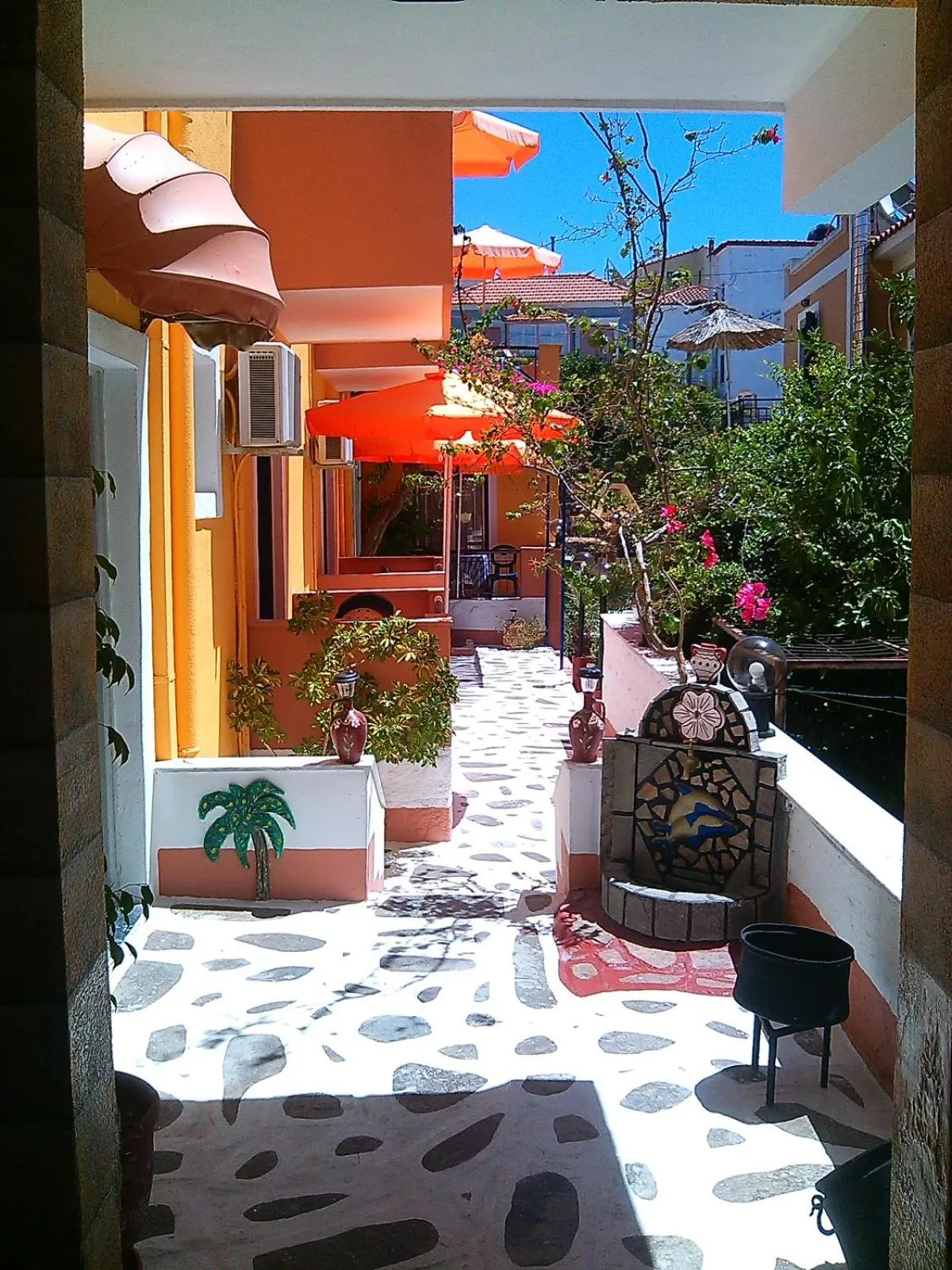 Studios Cosmopolitan