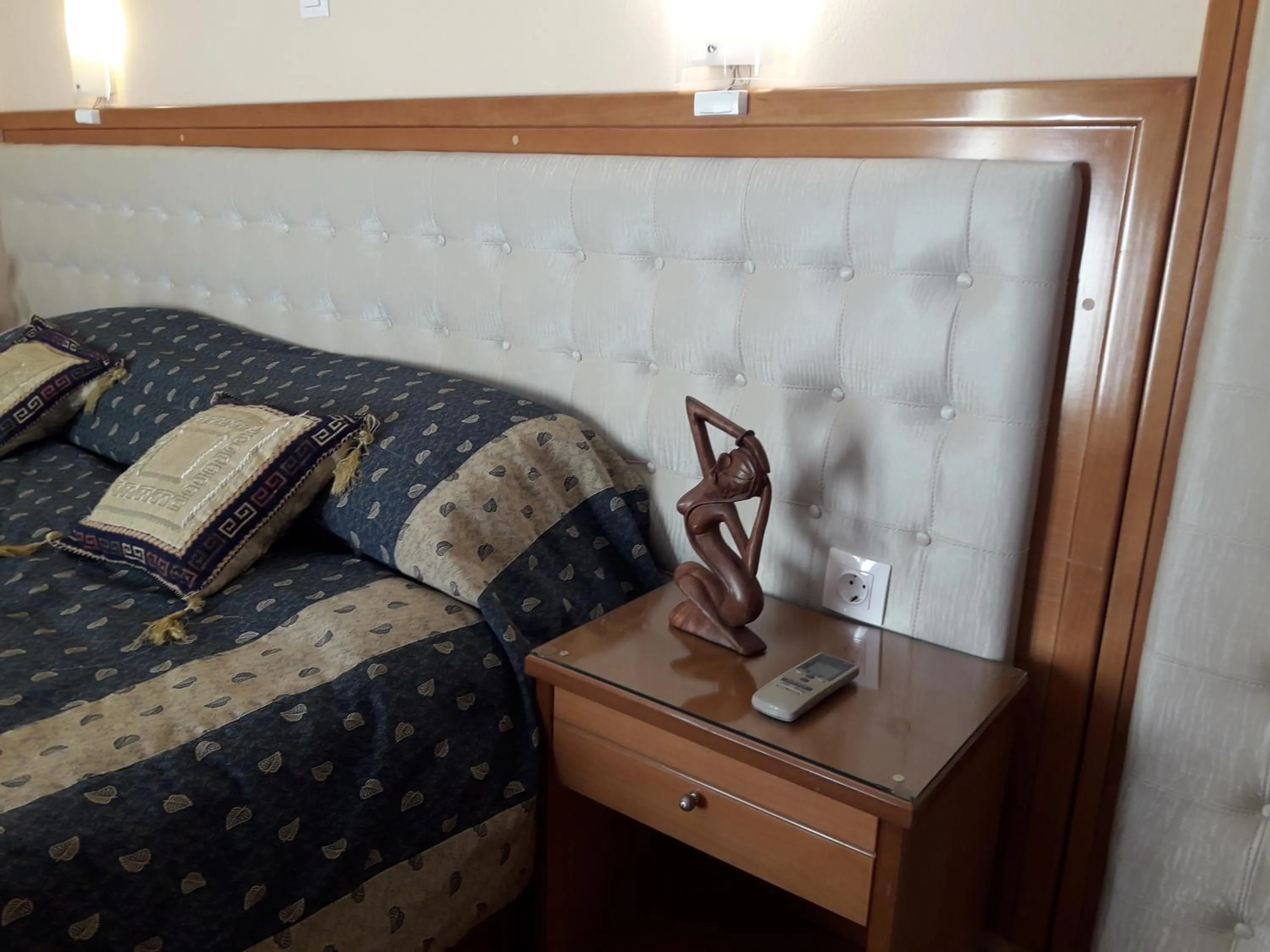 Bed in Studios Cosmopolitan