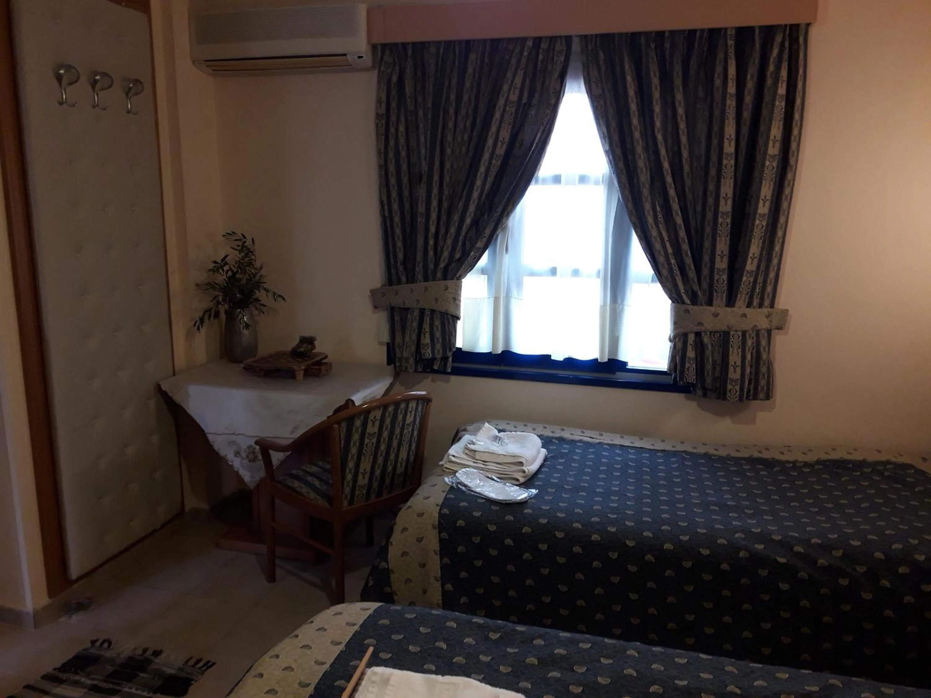 Bed in Studios Cosmopolitan