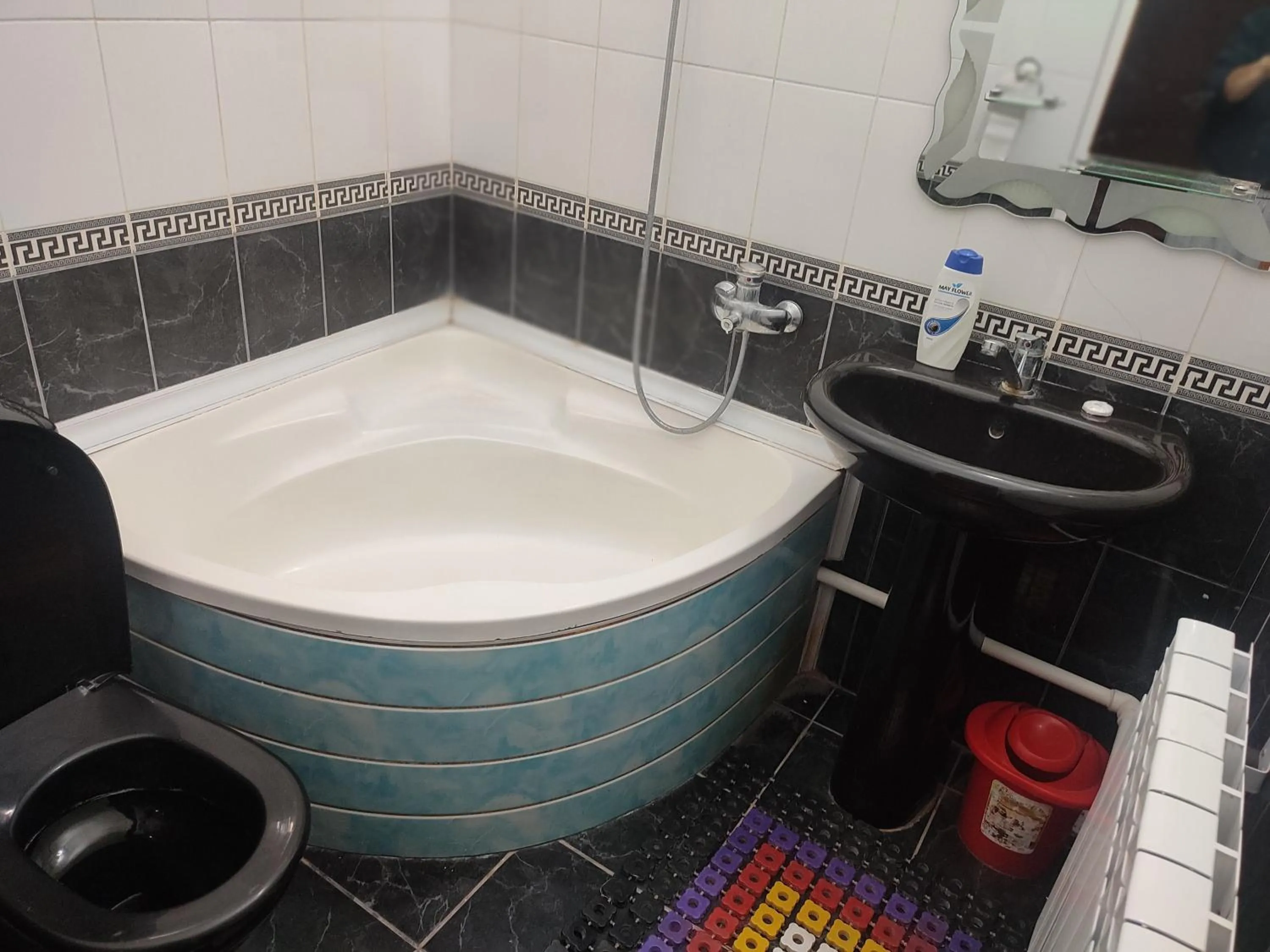 Islambek Travel & Hotel