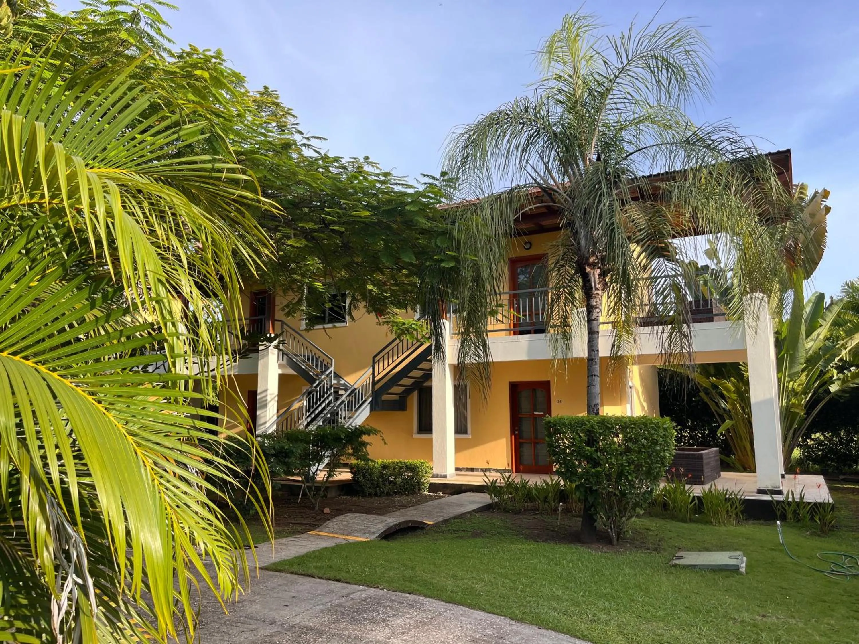 Property building in Sueño al Mar Residence & Hotel