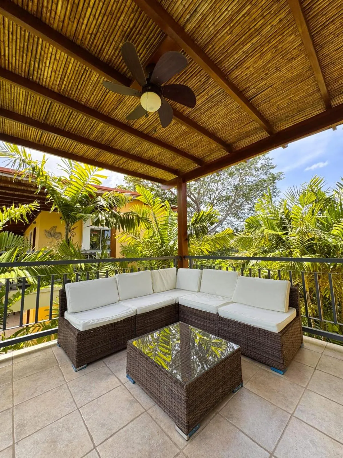 Balcony/Terrace in Sueño al Mar Residence & Hotel