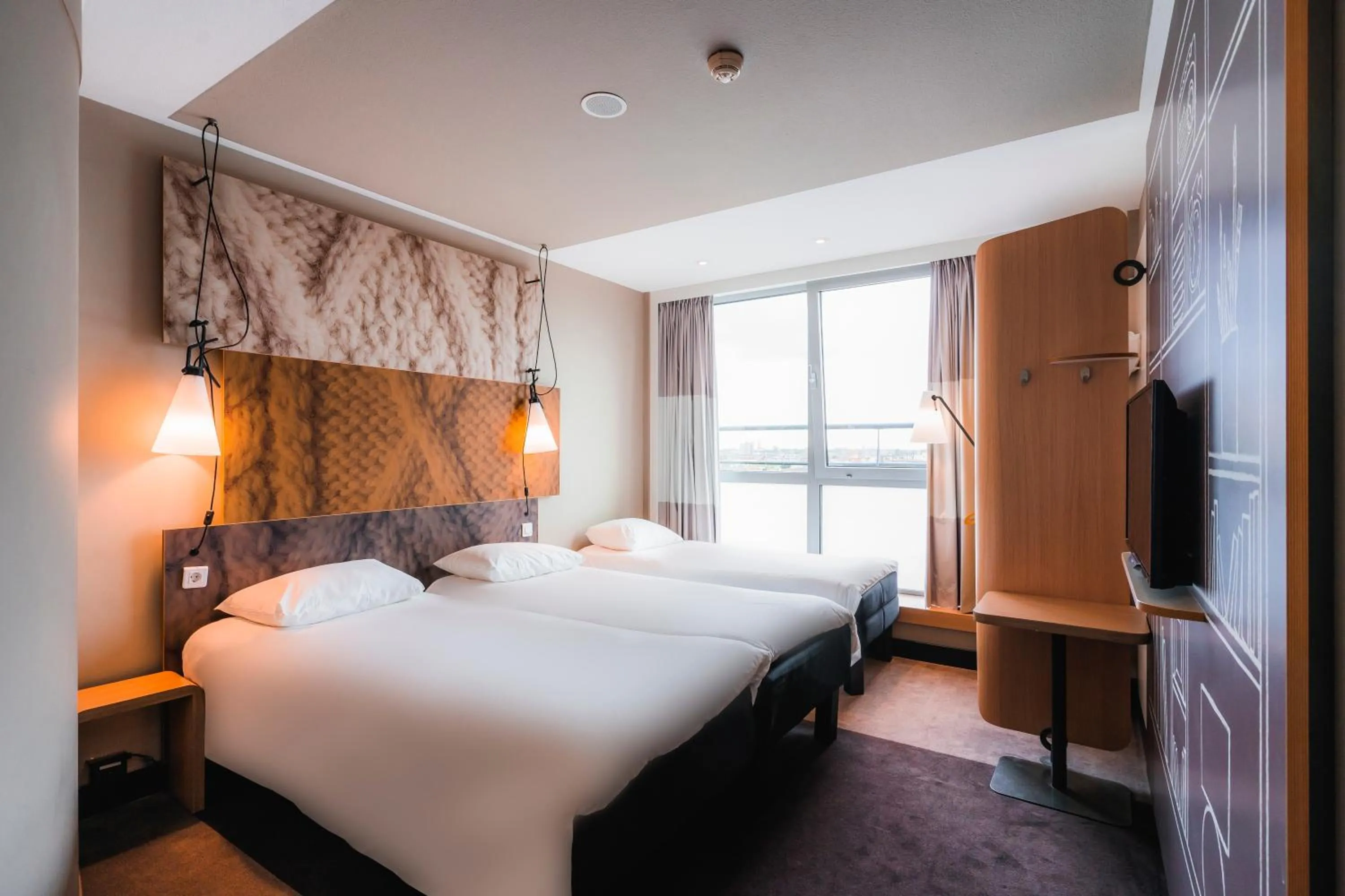 Bed in ibis Den Haag City Centre