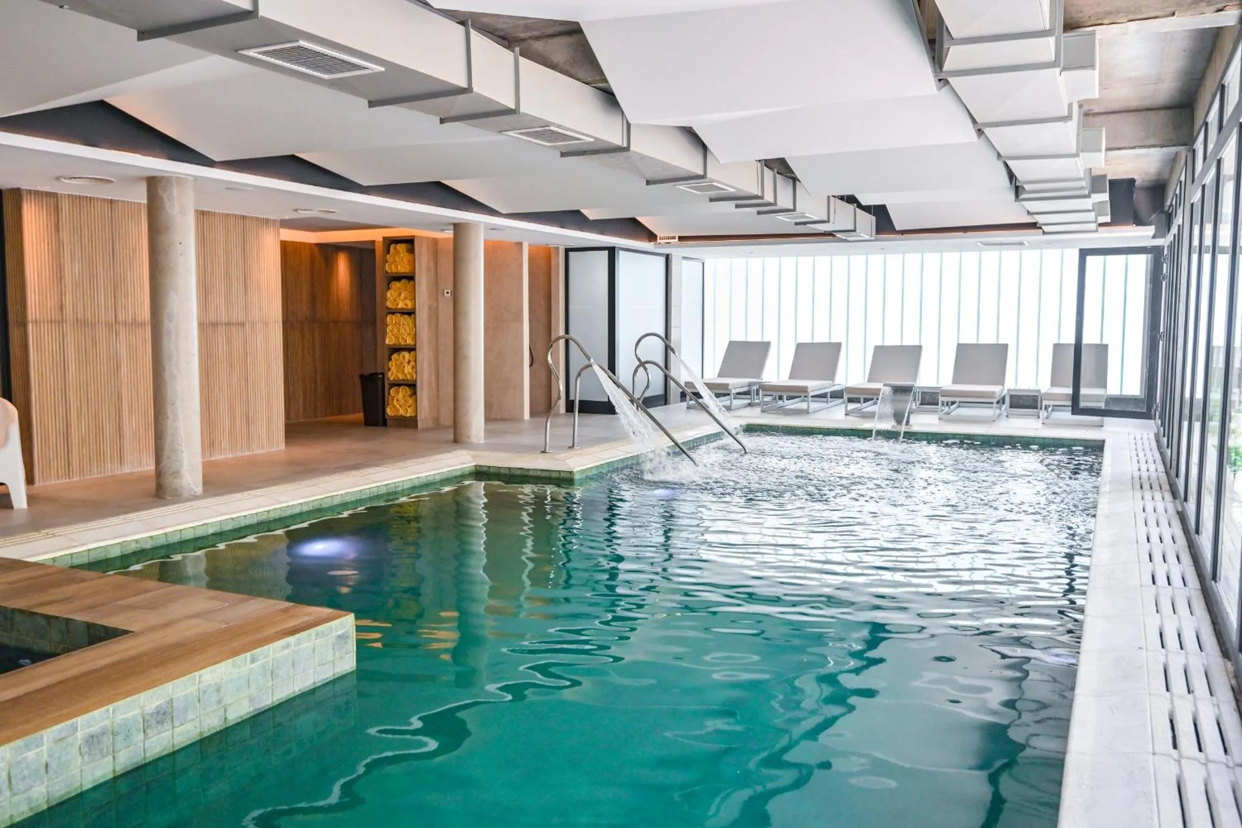 Swimming pool in Hotel Denver Mar del Plata