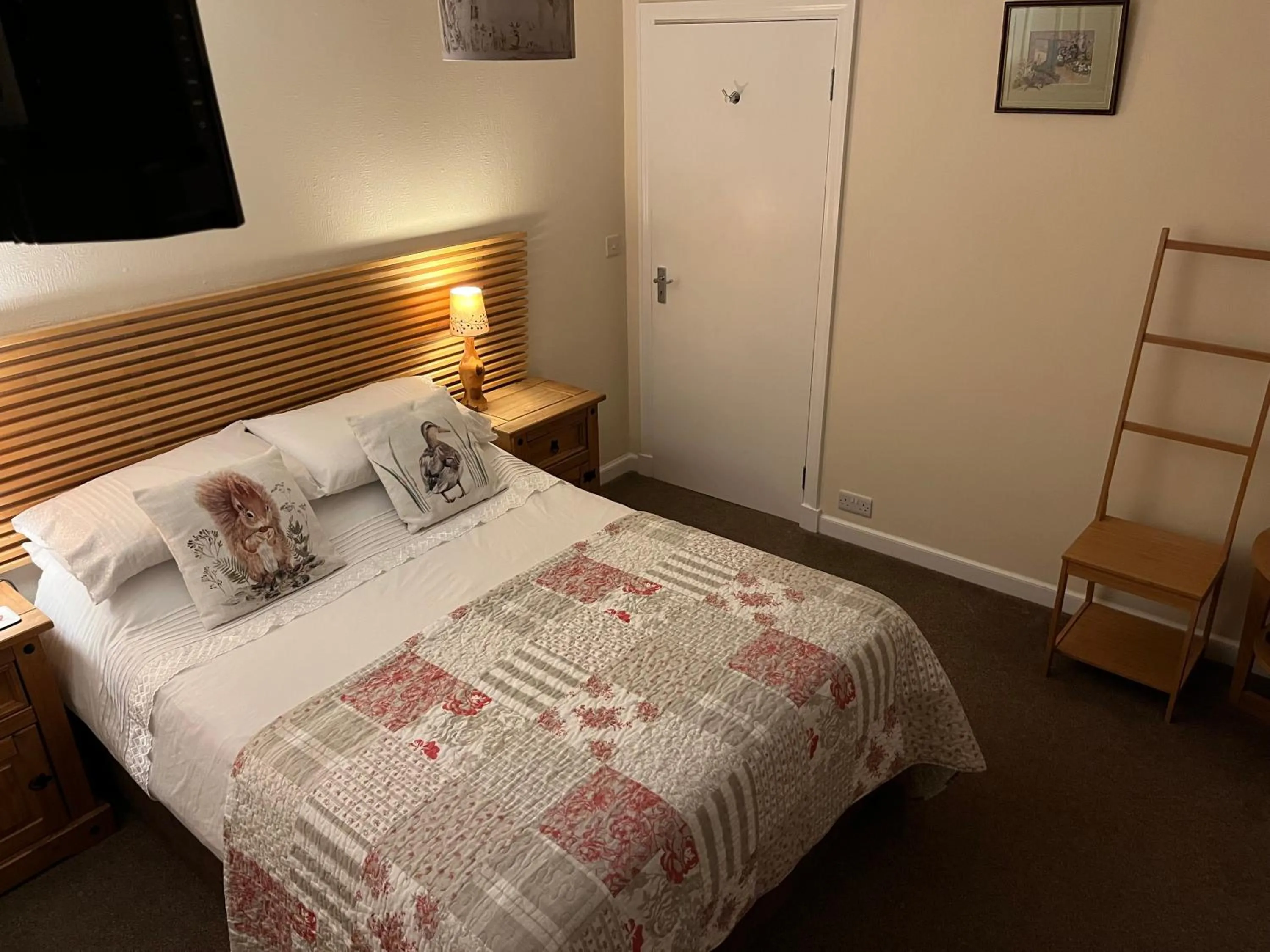 Bedroom, Bed in Ford Village Bed & Breakfast