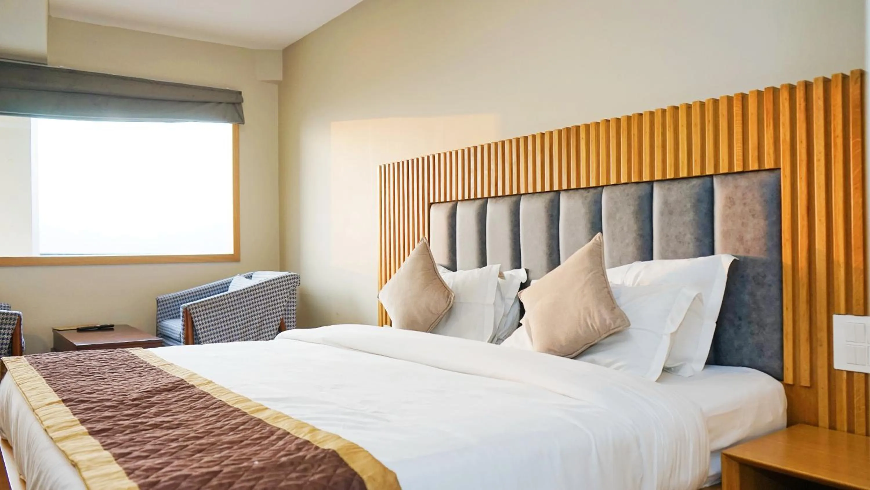 Guests, Bed in Hotel M AND RESORT