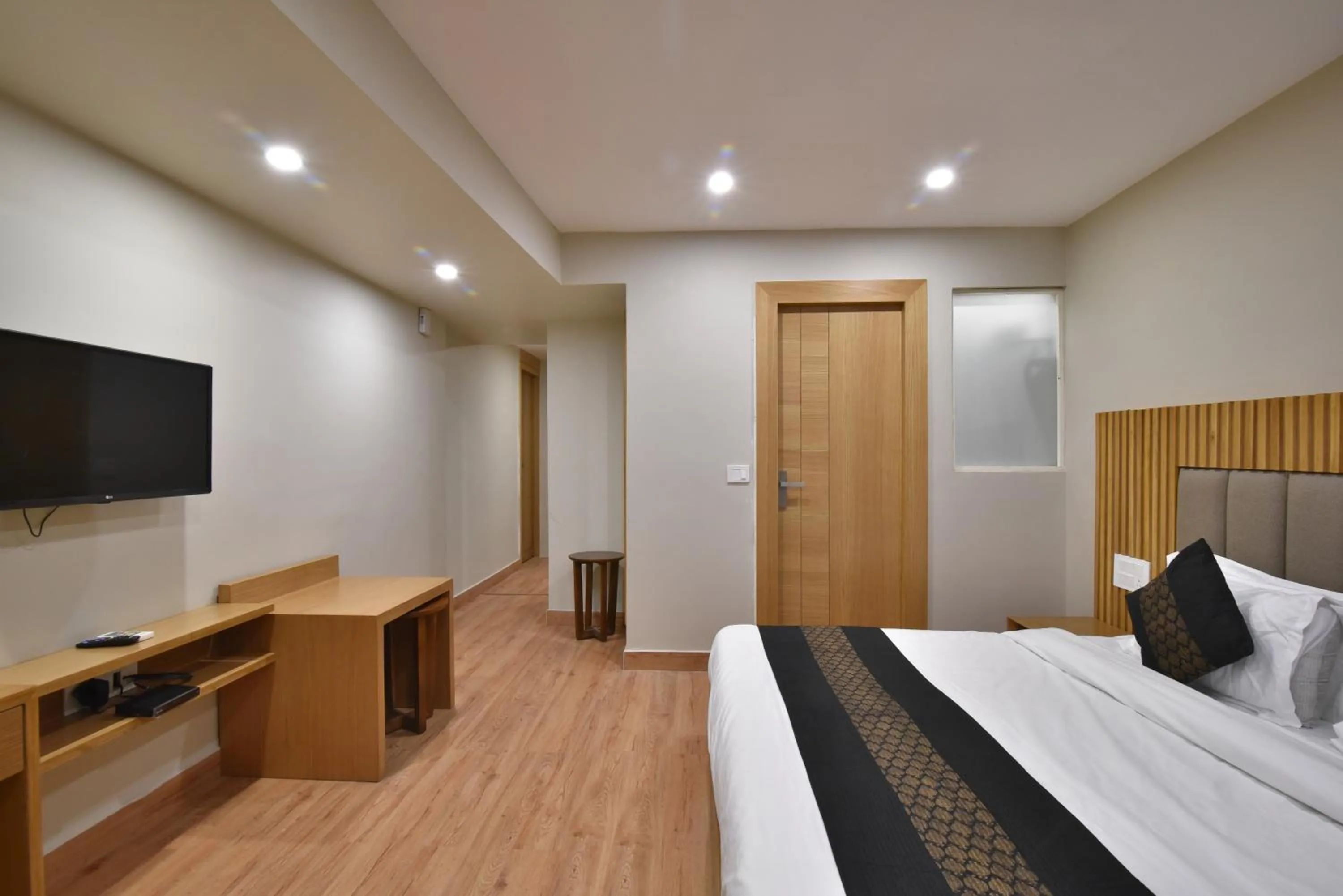 Photo of the whole room, Bed in Hotel M AND RESORT