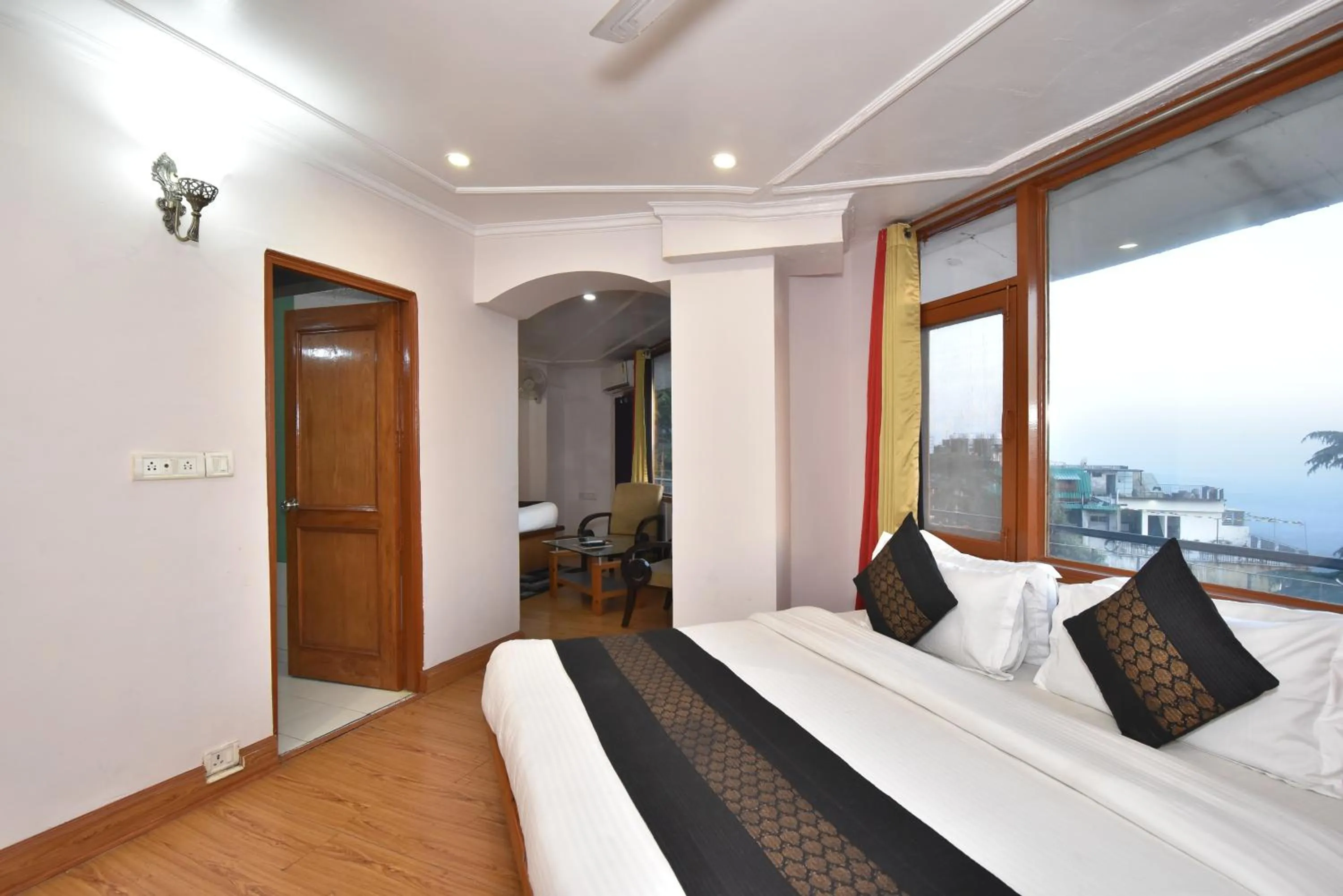 Photo of the whole room, Bed in Hotel M AND RESORT