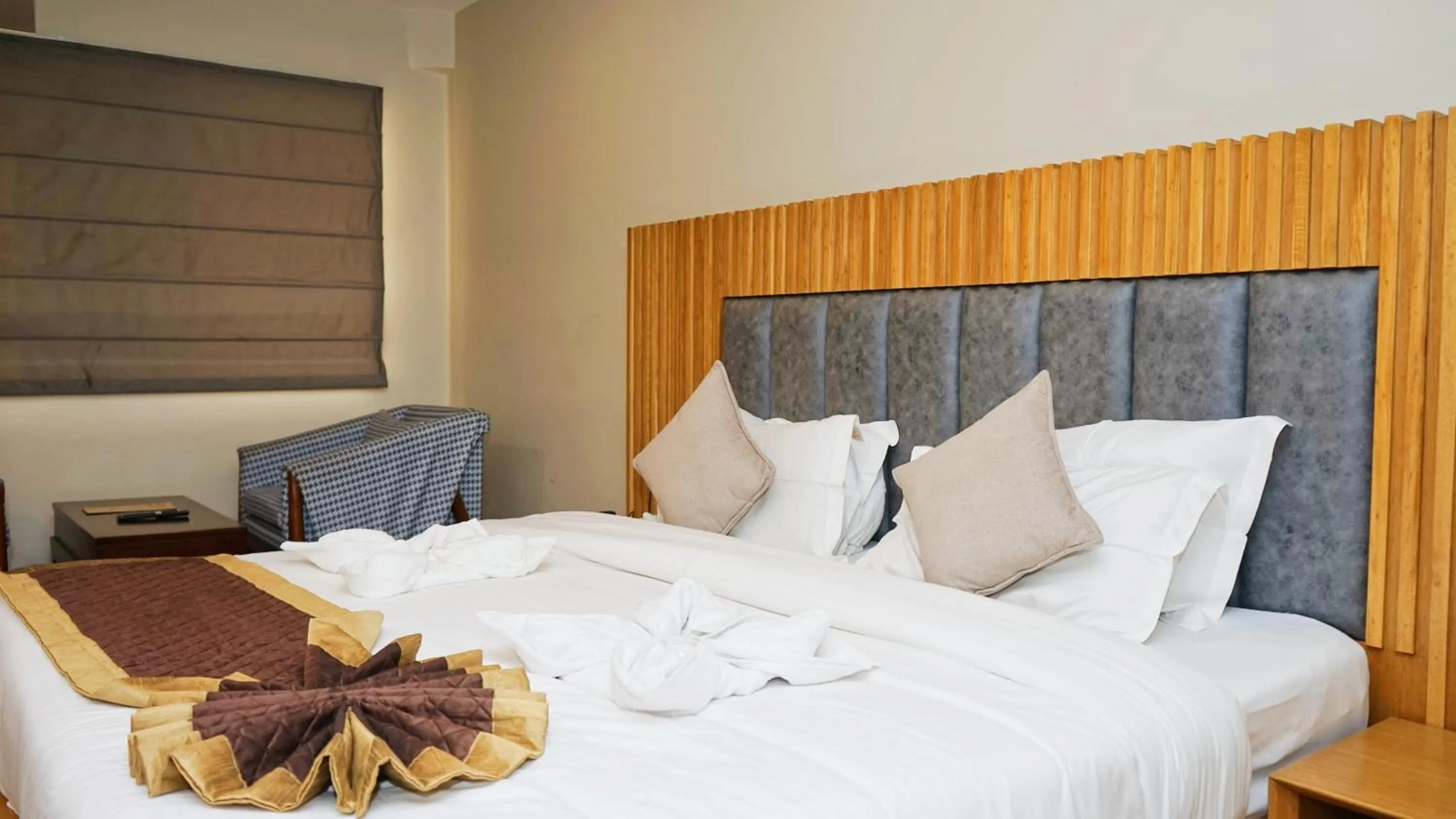 Guests, Bed in Hotel M AND RESORT