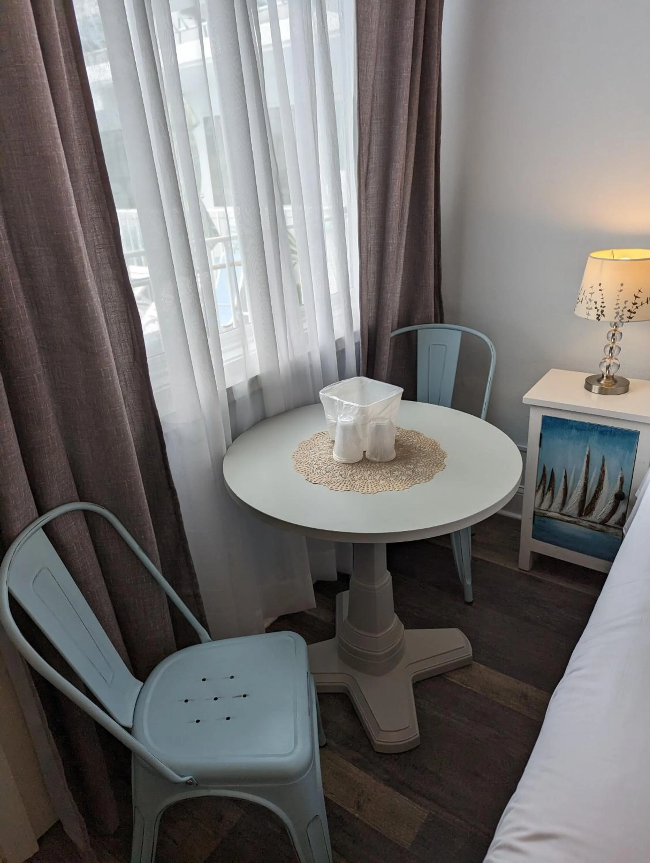 Dining area in Daytona Inn and Suites