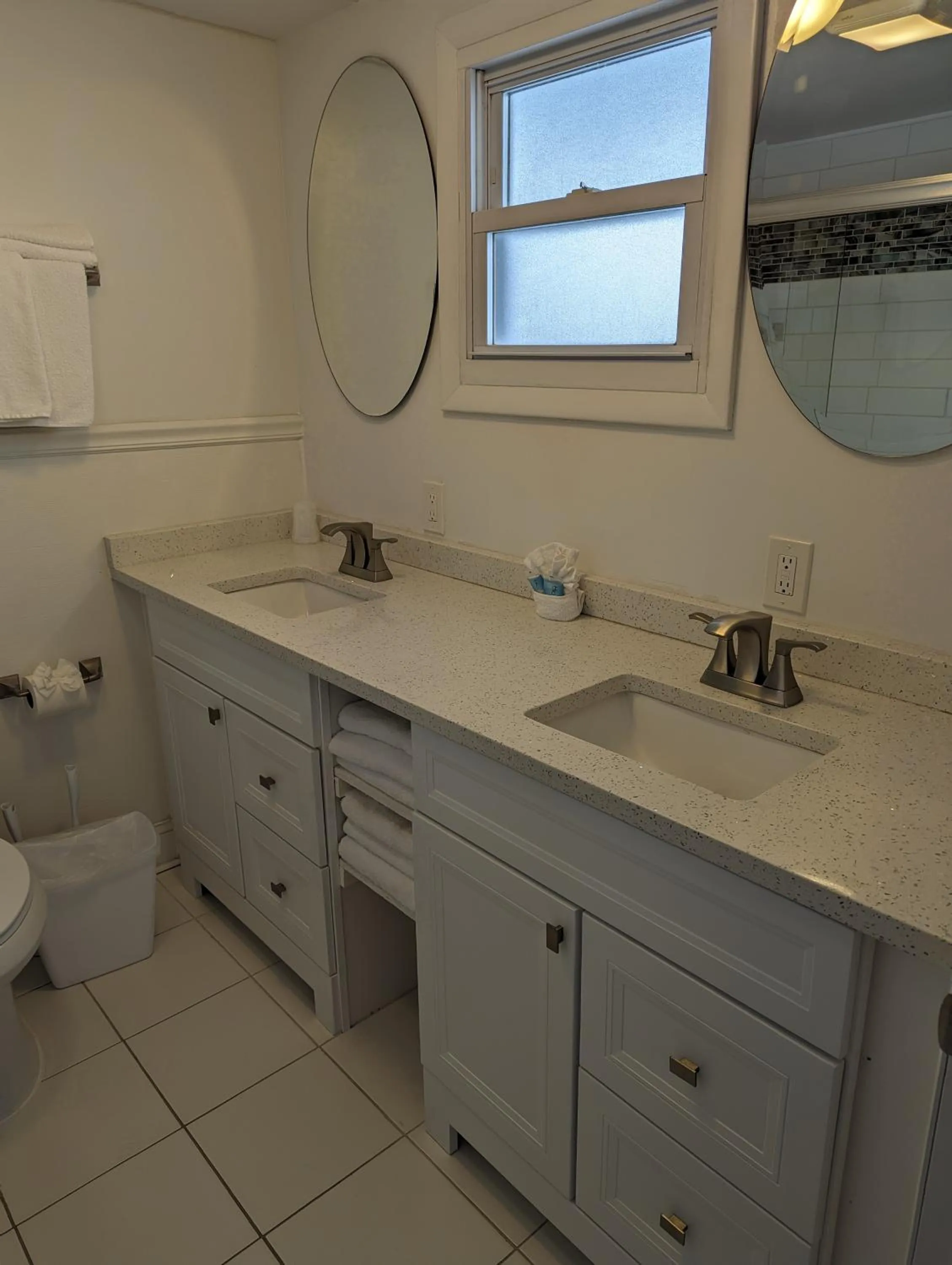 Shower in Daytona Inn and Suites