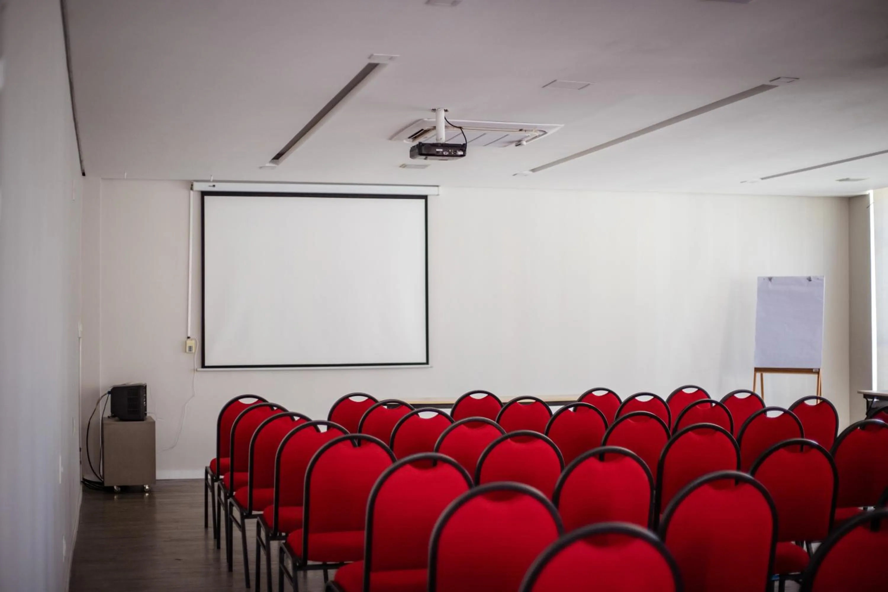 Meeting/conference room in Lagoa Flat Hotel