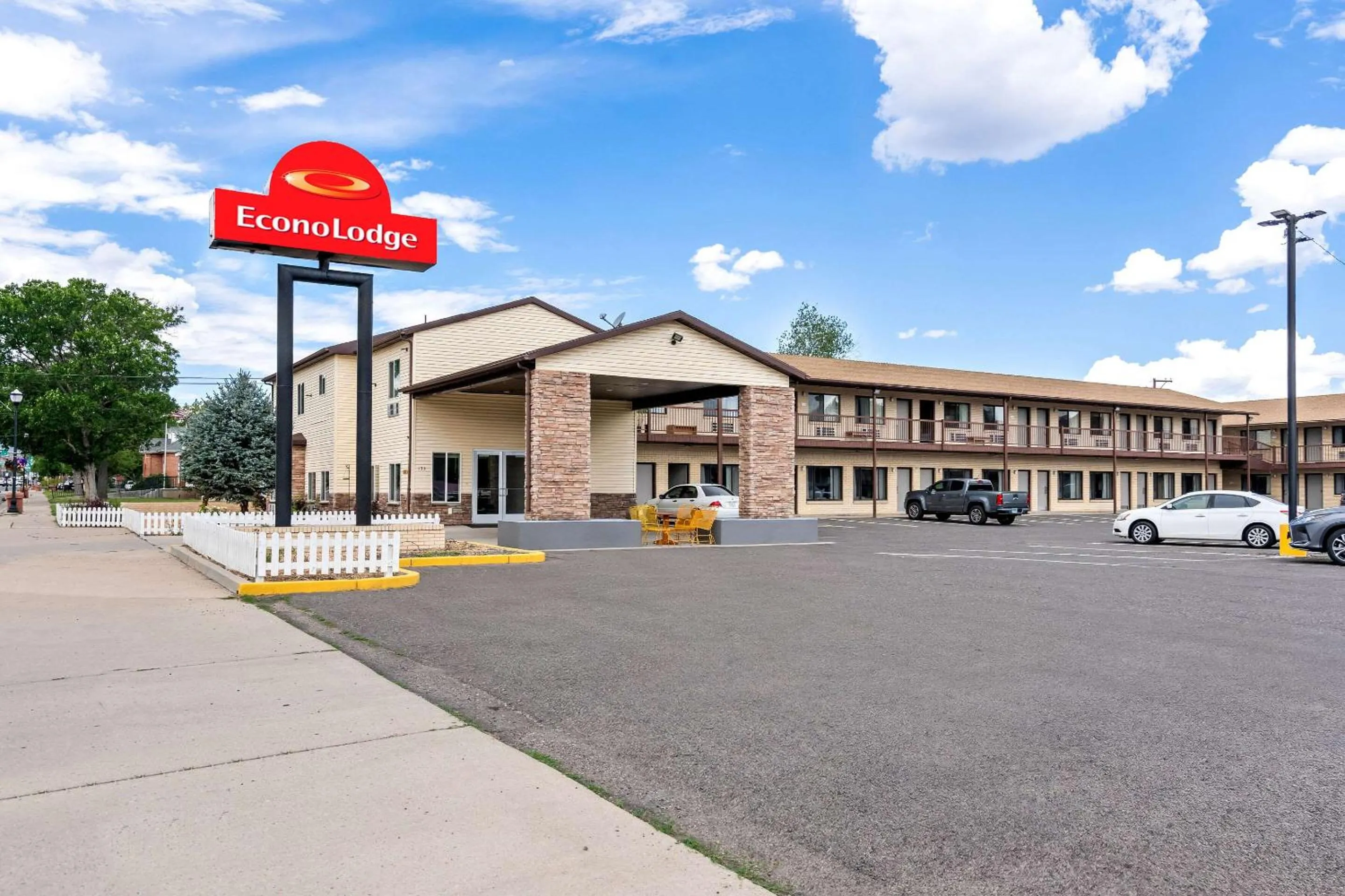 Property building in Econo Lodge Panguitch near Bryce Canyon